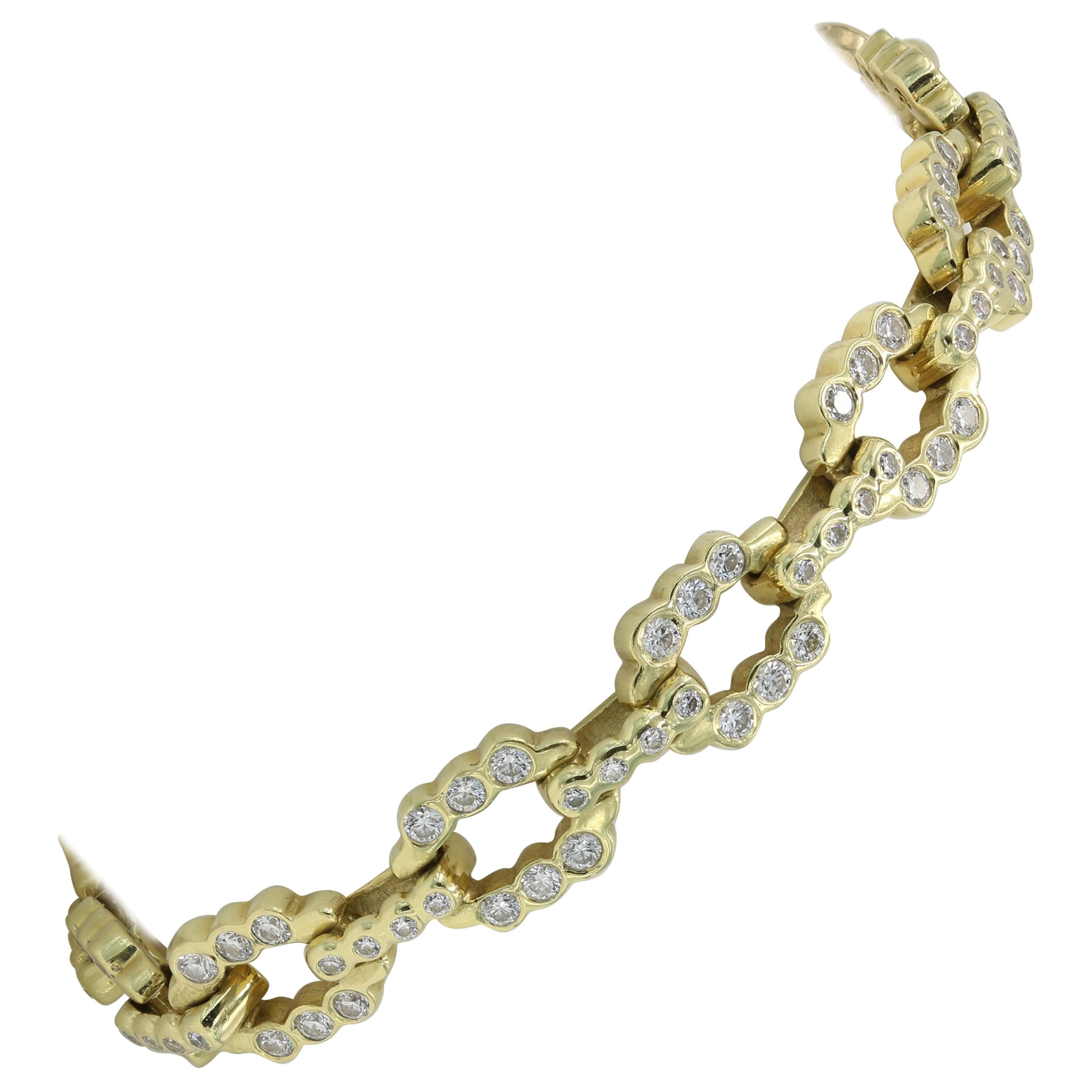Lester Lampert Designed Diamond Link Bracelet in 18 Karat Yellow Gold