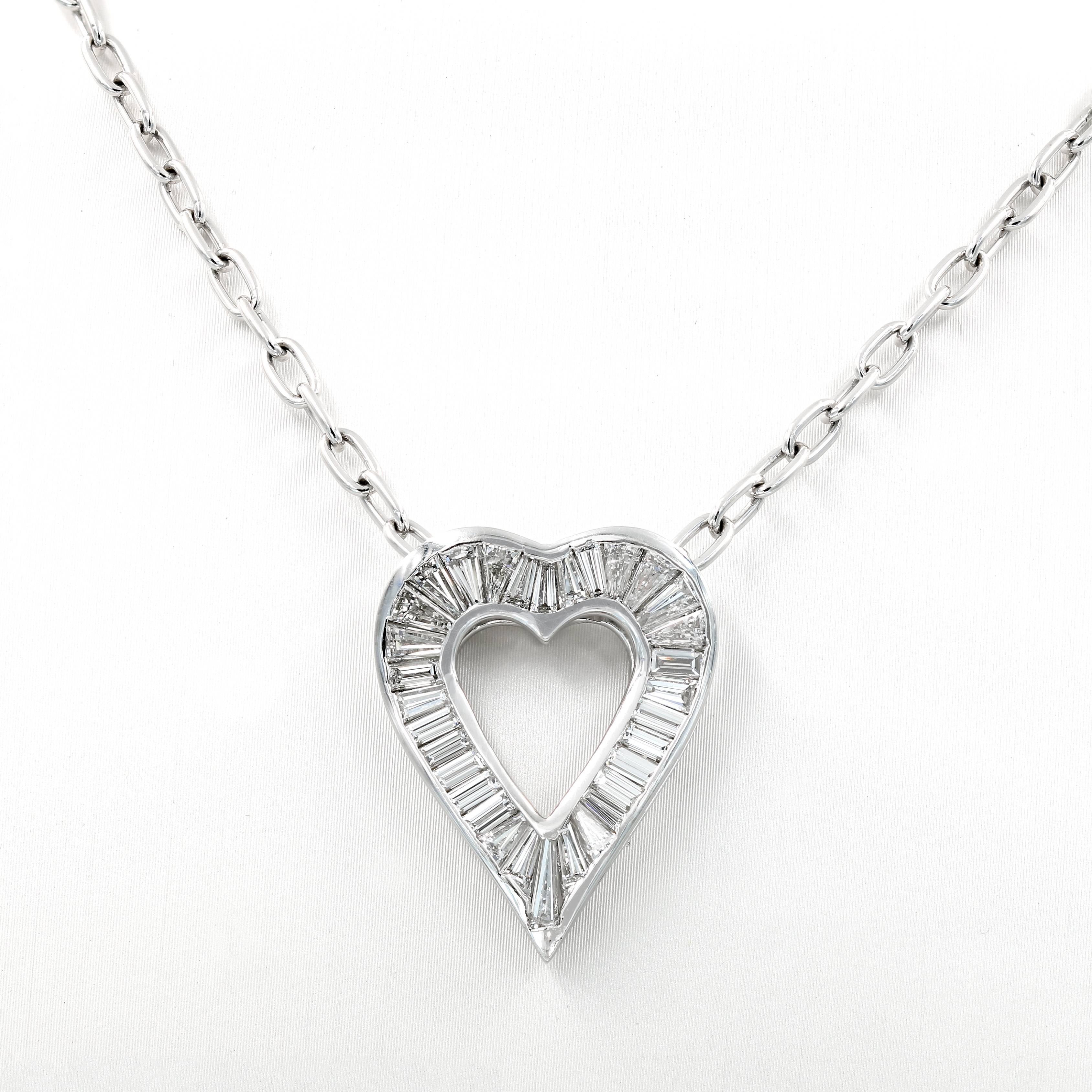Contemporary Lester Lampert Signature Large Baguette Diamond Heart Necklace