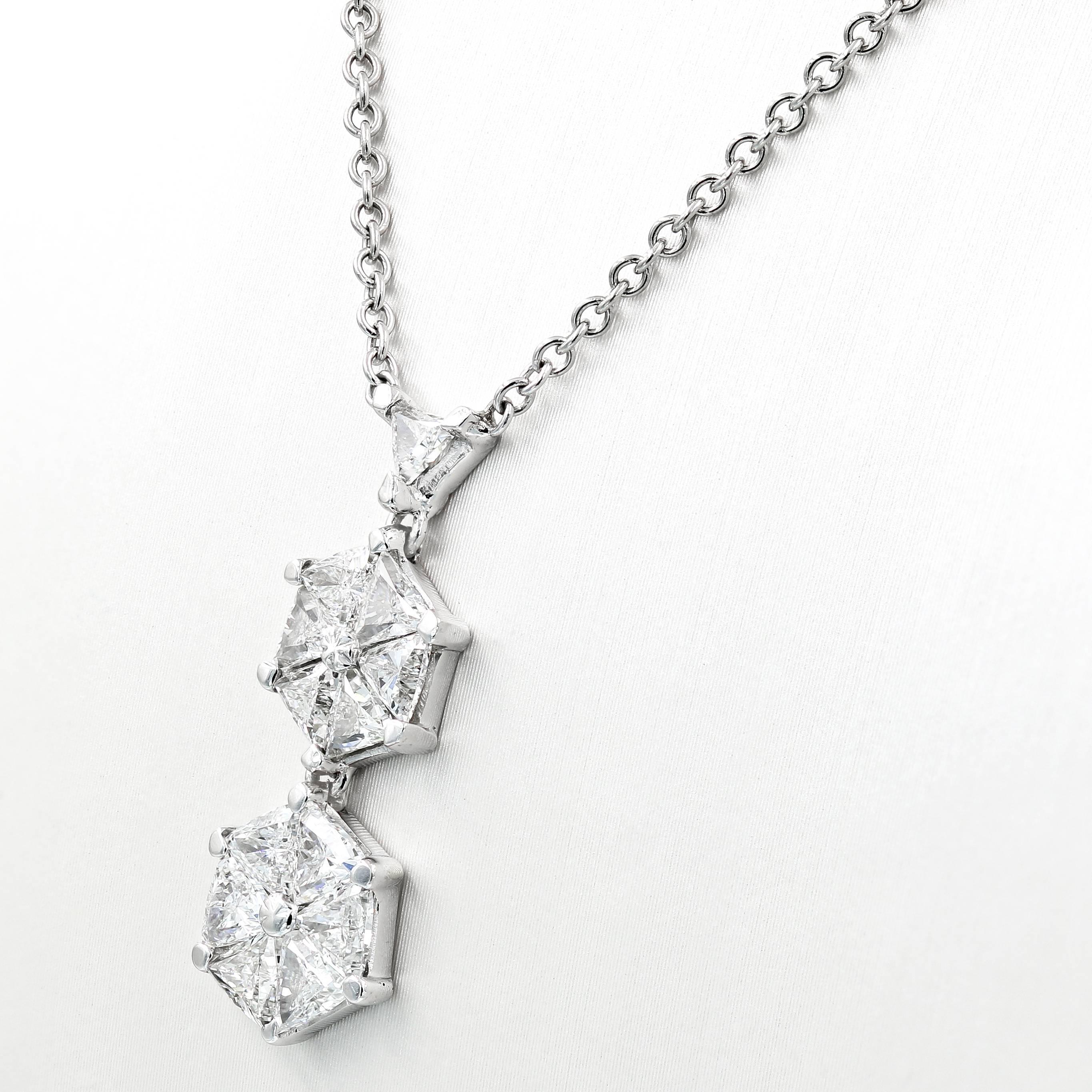 Lester Lampert VoiLLa Trilliant Diamond and Platinum Pendant In New Condition In Chicago, IL