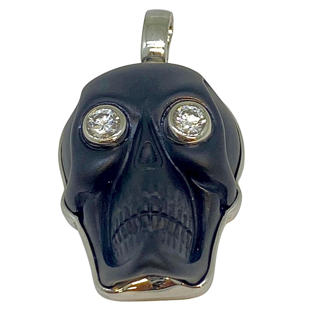 Modern Lesunja Men Collection Onyx Skull Diamond Pendant For Sale