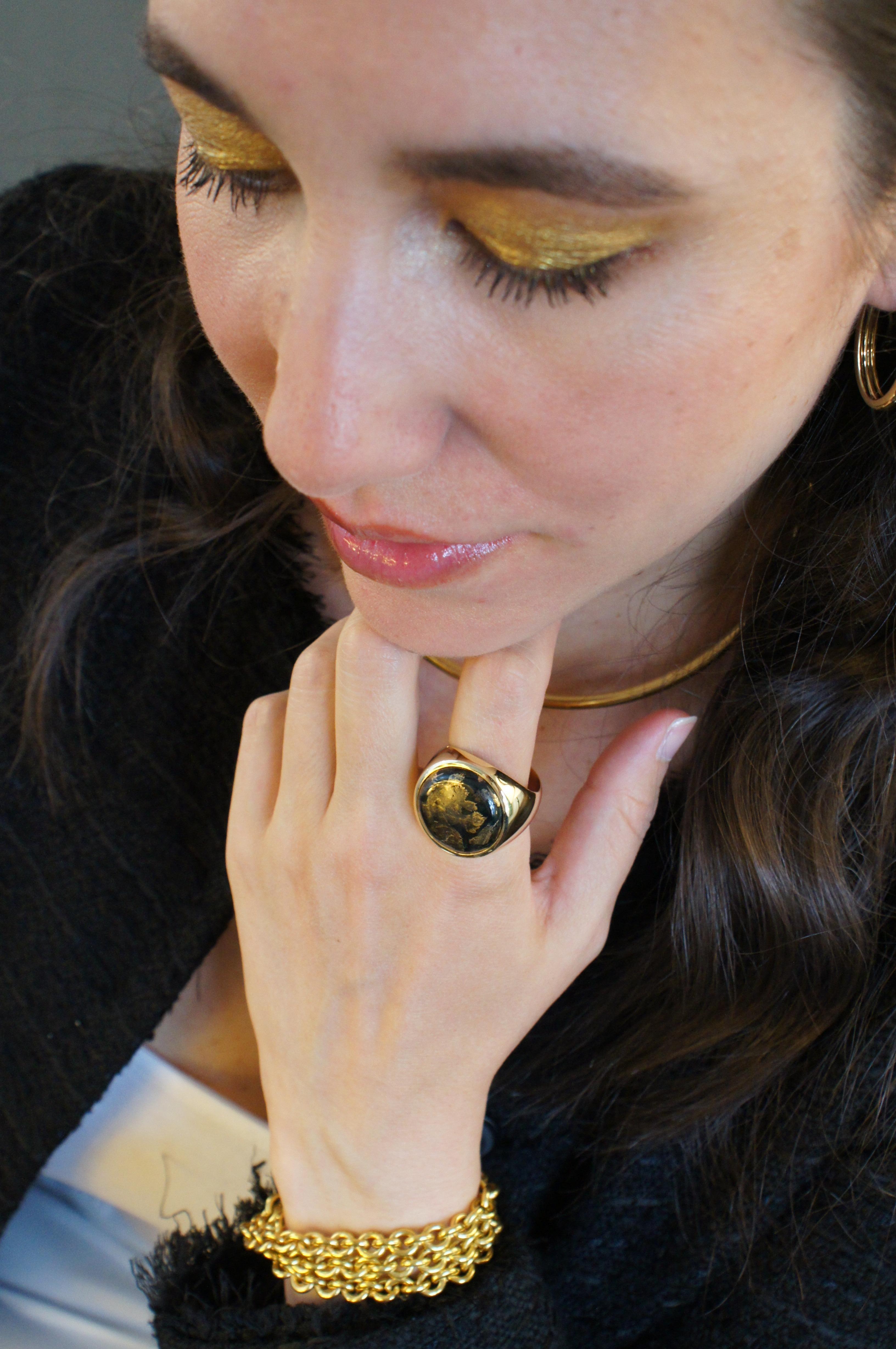 Modern Lesunja Pyrite Magnetite Yellow gold Signet Rings Vintage For Sale