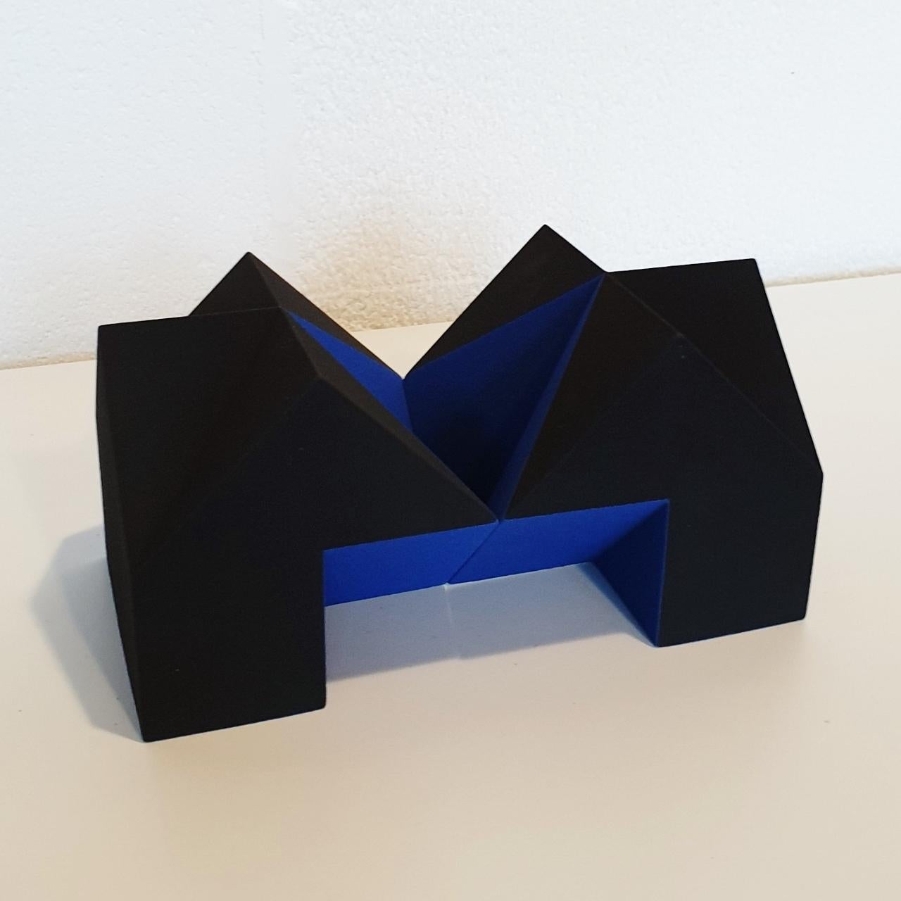 SC1403 blue - contemporary modern abstract geometric ceramic object sculpture