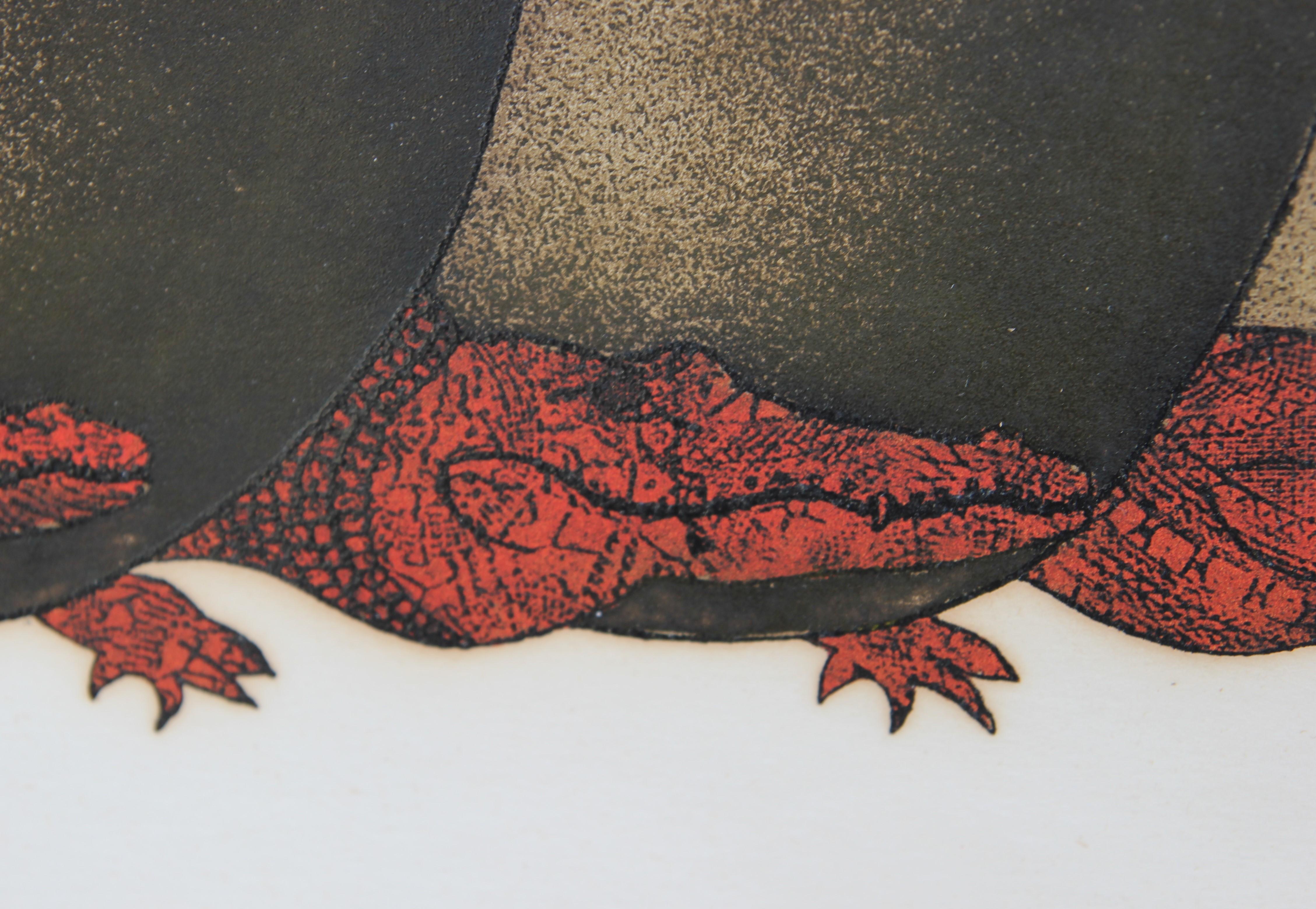 « La Espera », gravure figurative surréaliste mexicaine de reptile  - Gris Abstract Print par Leticia Tarragó