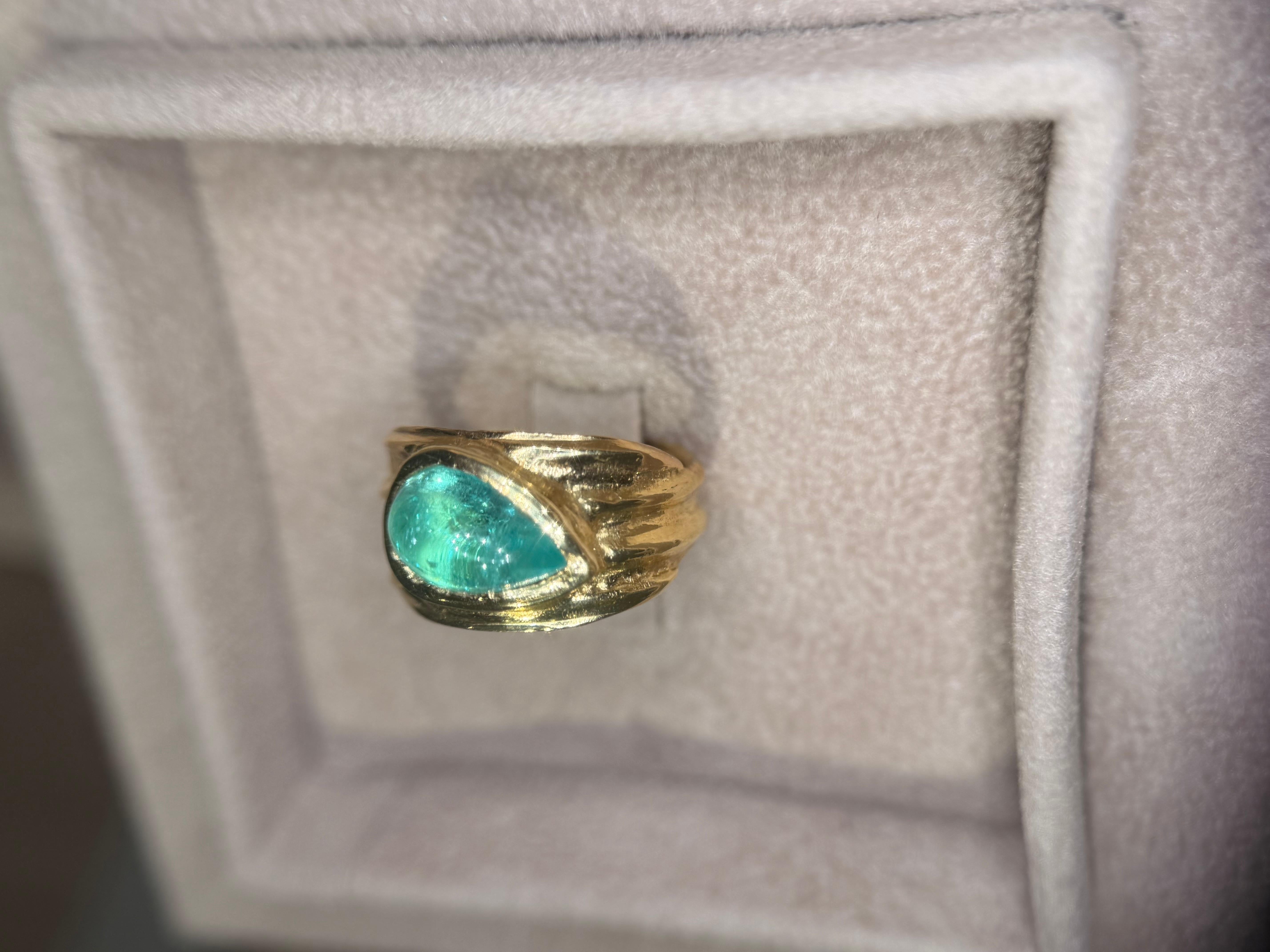 Leto Lama 2.5 Cts Paraiba Cabochon Cigar Ring Band 18 Ct Oro Amarillo Cabujón en venta