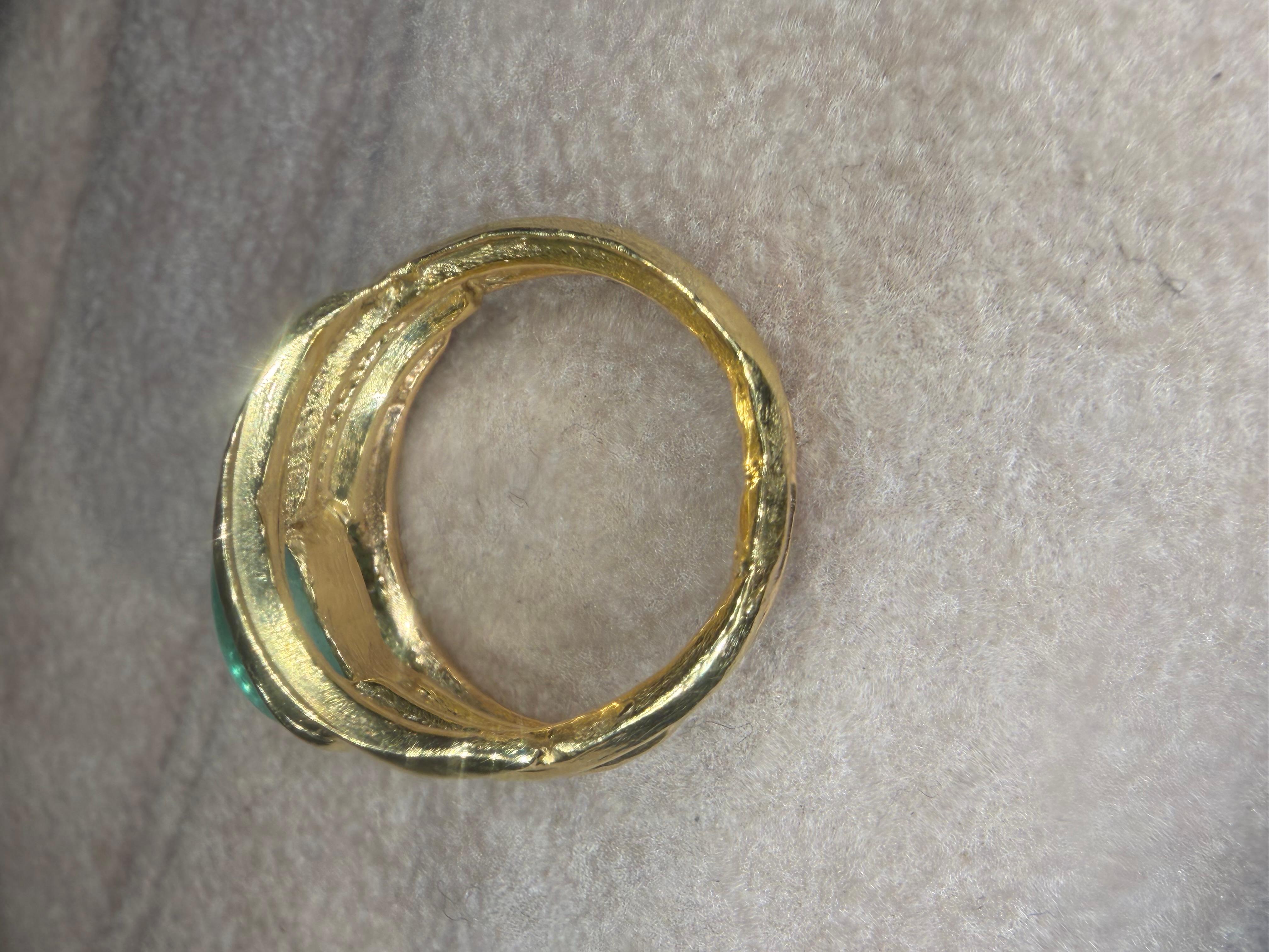 Femenino o masculino Leto Lama 2.5 Cts Paraiba Cabochon Cigar Ring Band 18 Ct Oro Amarillo en venta