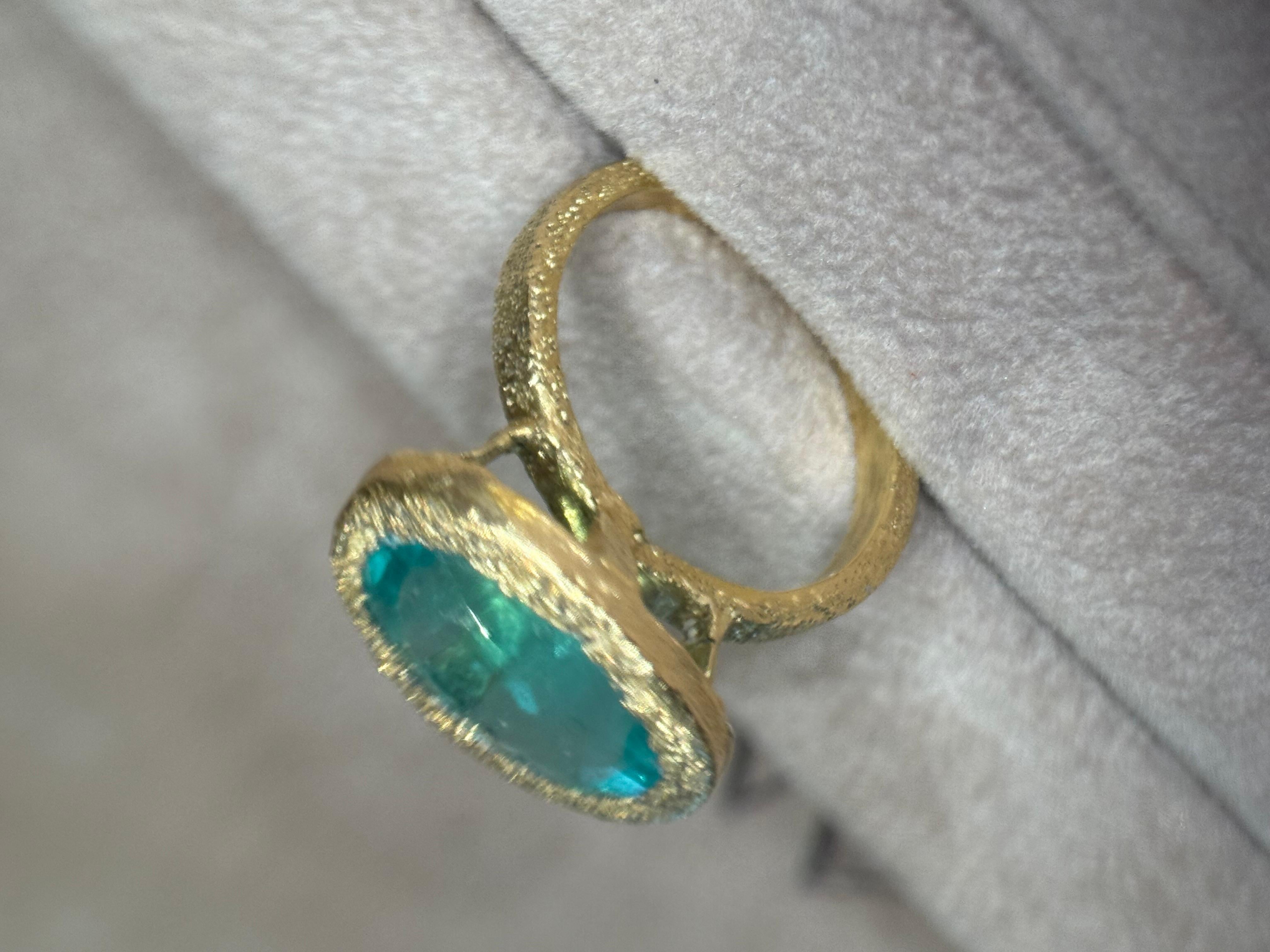 Leto Lama, bague de cocktail ou de fiançailles en or 18 carats avec émeraude ovale de 5,5 carats en vente 12