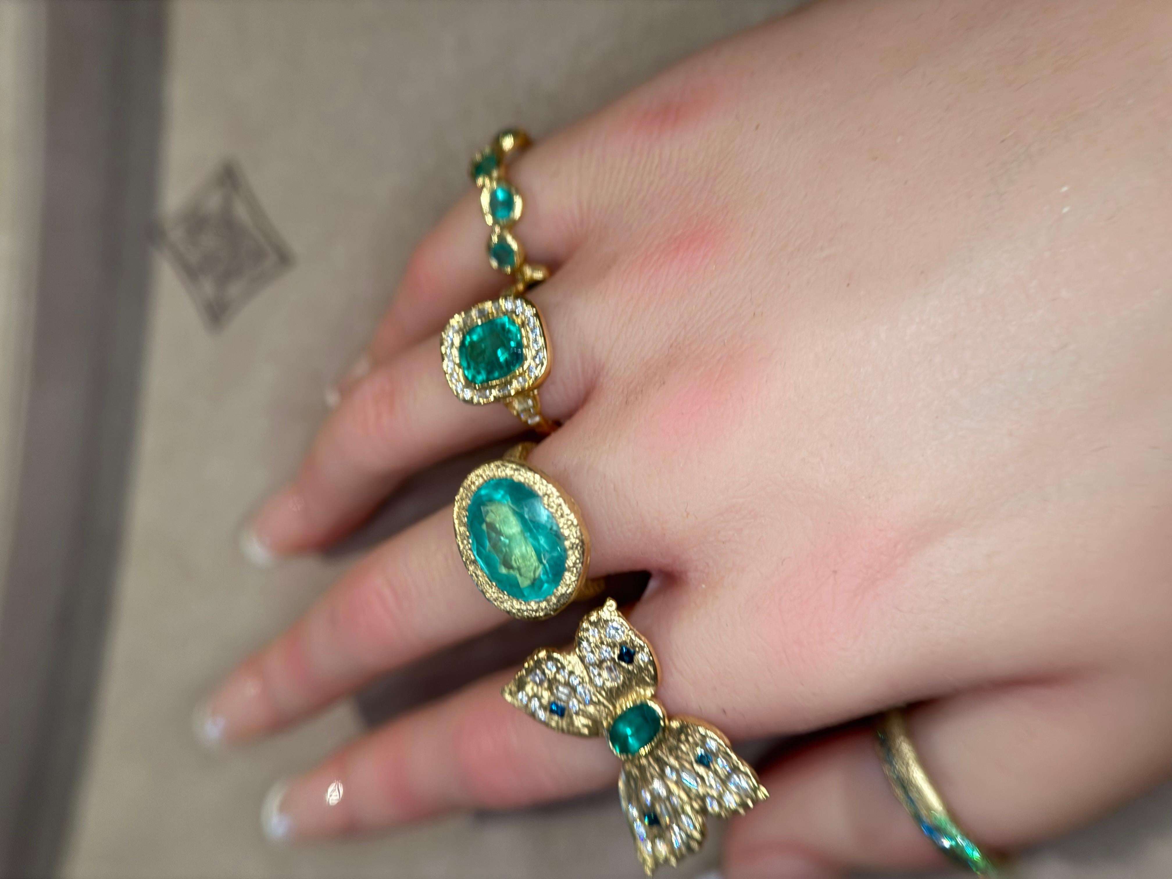 Leto Lama, bague de cocktail ou de fiançailles en or 18 carats avec émeraude ovale de 5,5 carats en vente 13