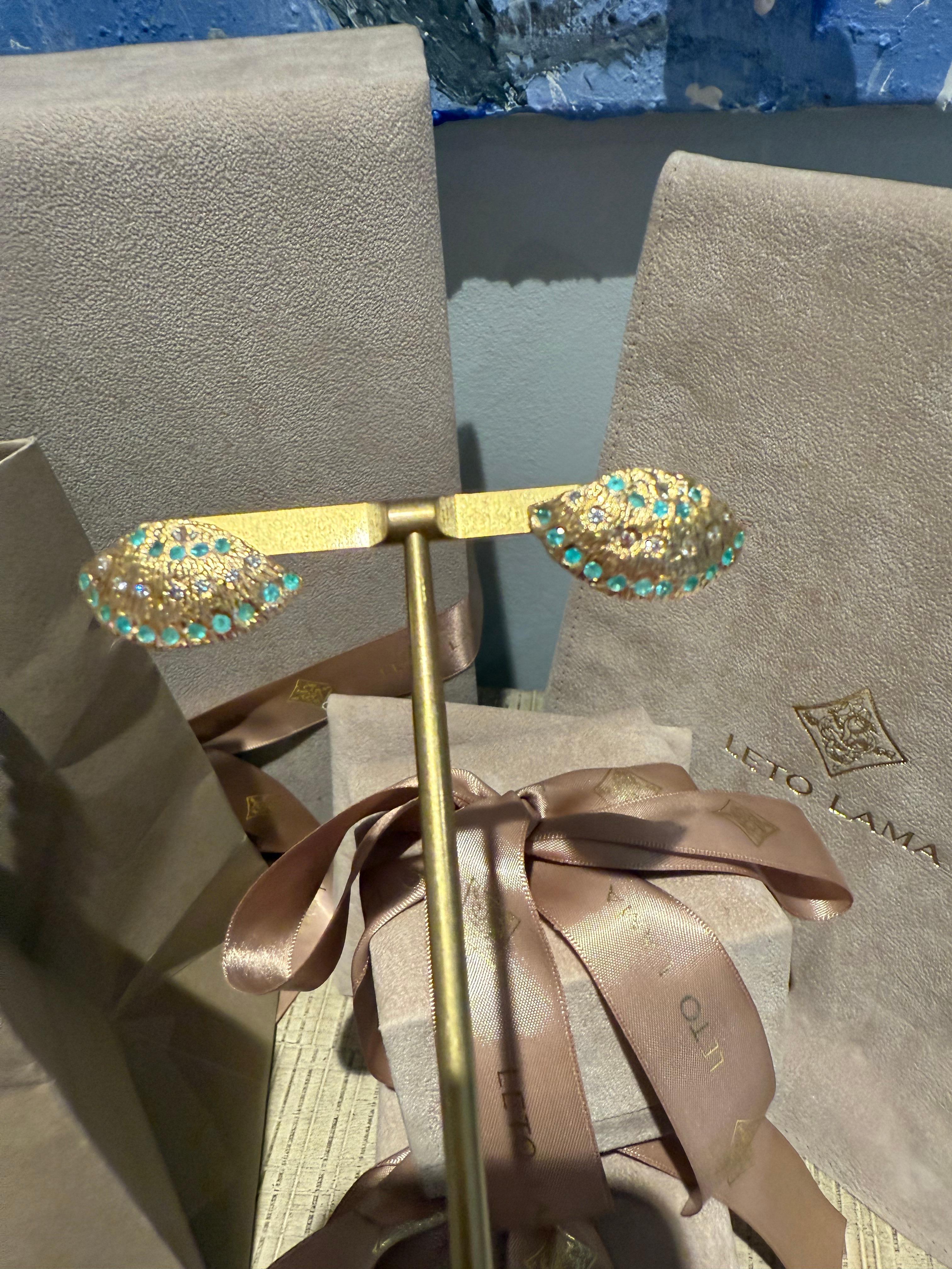 Orecchini a conchiglia con tormalina Paraiba Neon brasiliana e diamanti di Leto Lama in vendita 5