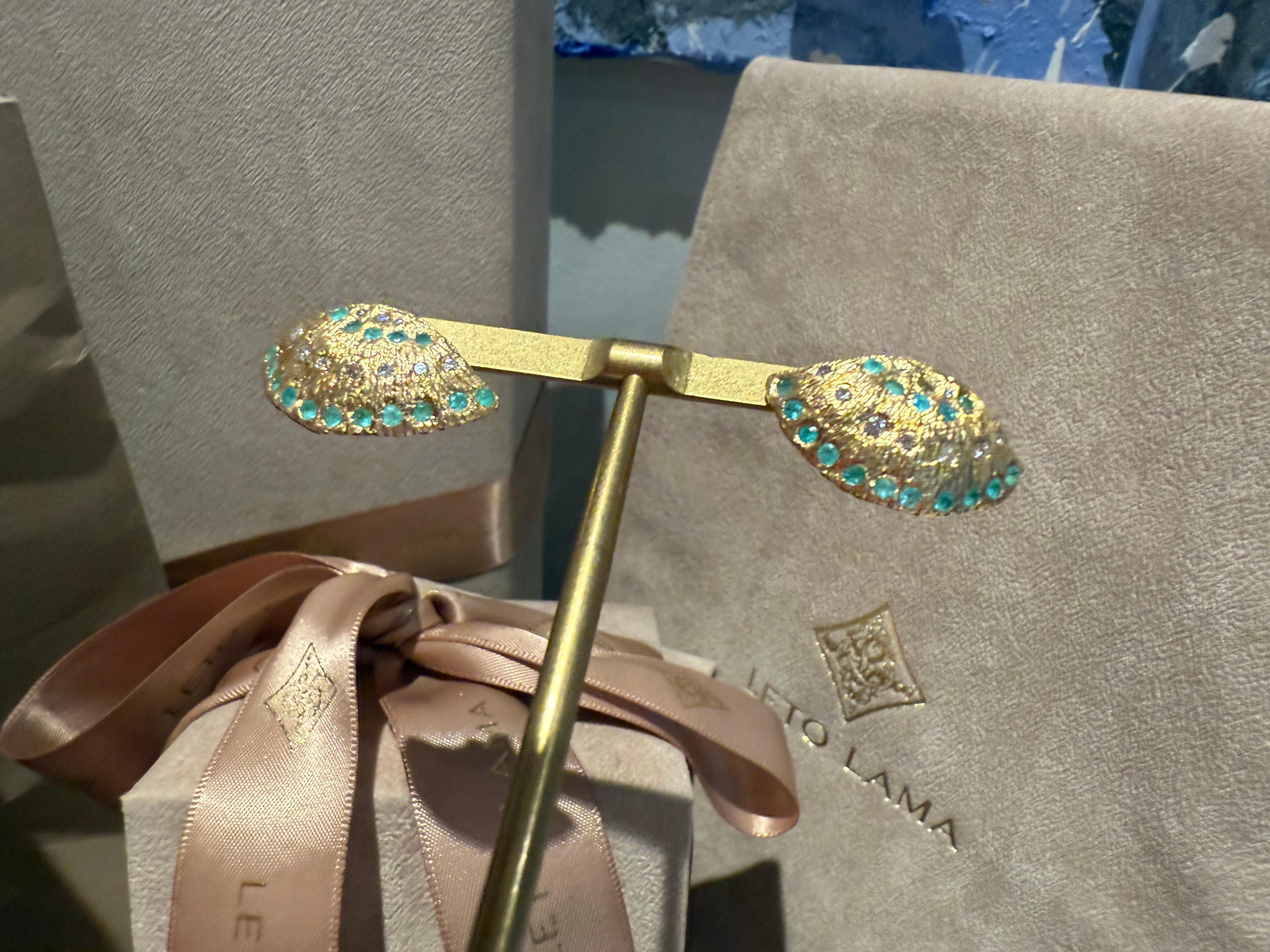 Orecchini a conchiglia con tormalina Paraiba Neon brasiliana e diamanti di Leto Lama in vendita 6