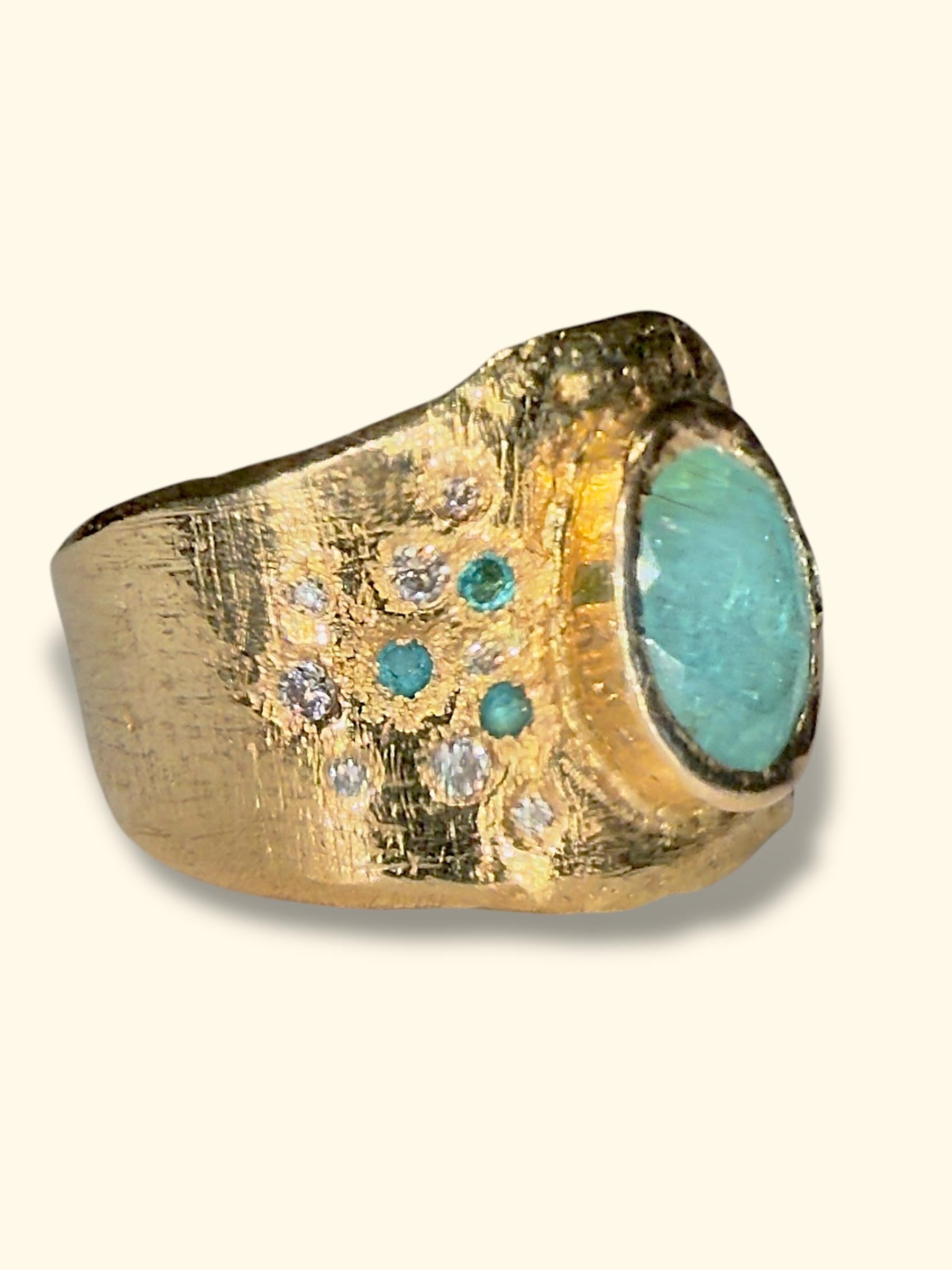 Leto Lama zertifiziert Oval Paraiba Mosambik Zigarre Ring 18 Karat Gold mit Diamanten (Ovalschliff) im Angebot