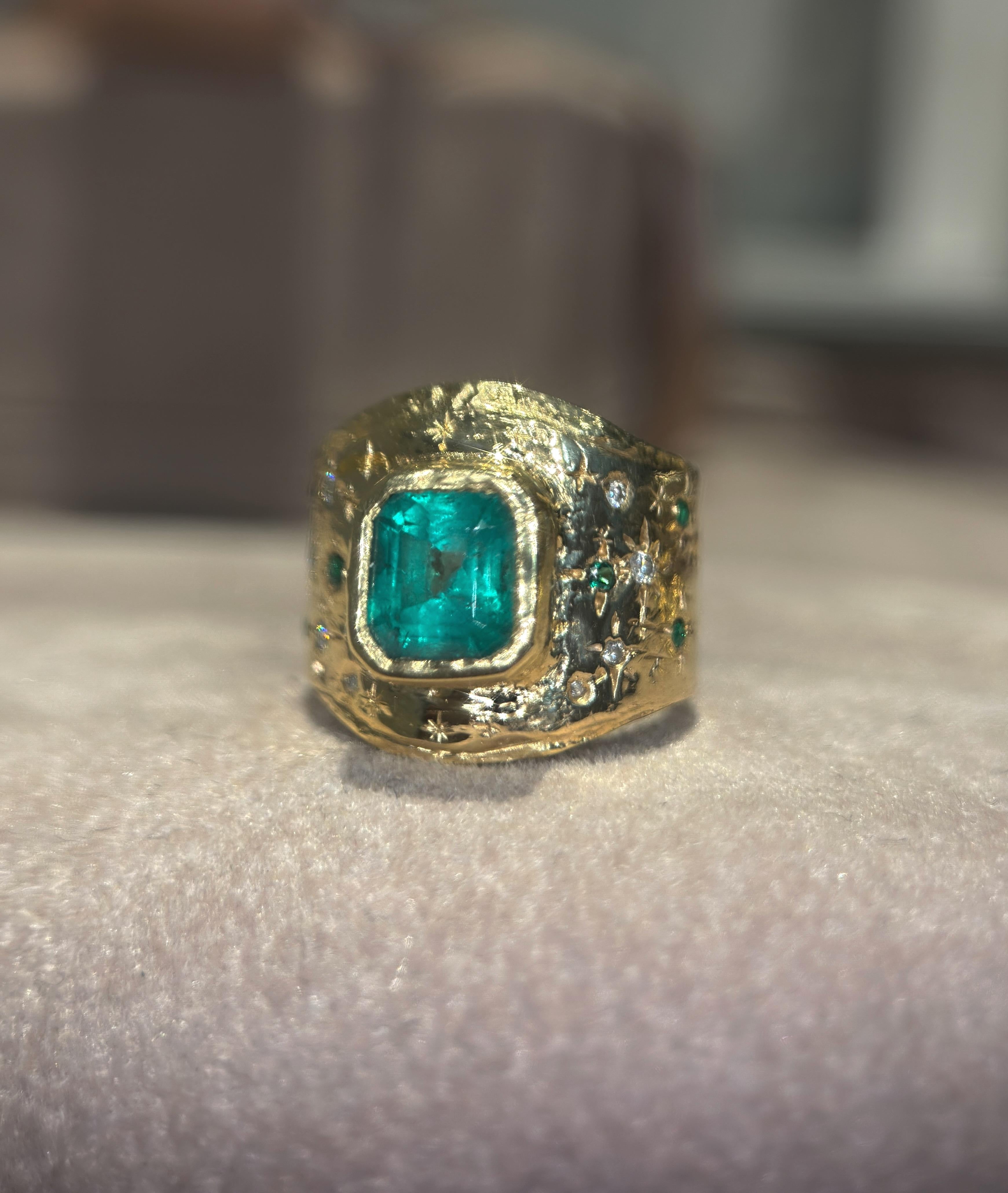 Leto Lama Colombian Emerald Cigar Ring Band GIA  1.48 Cts  Emeralds and Diamonds For Sale 11