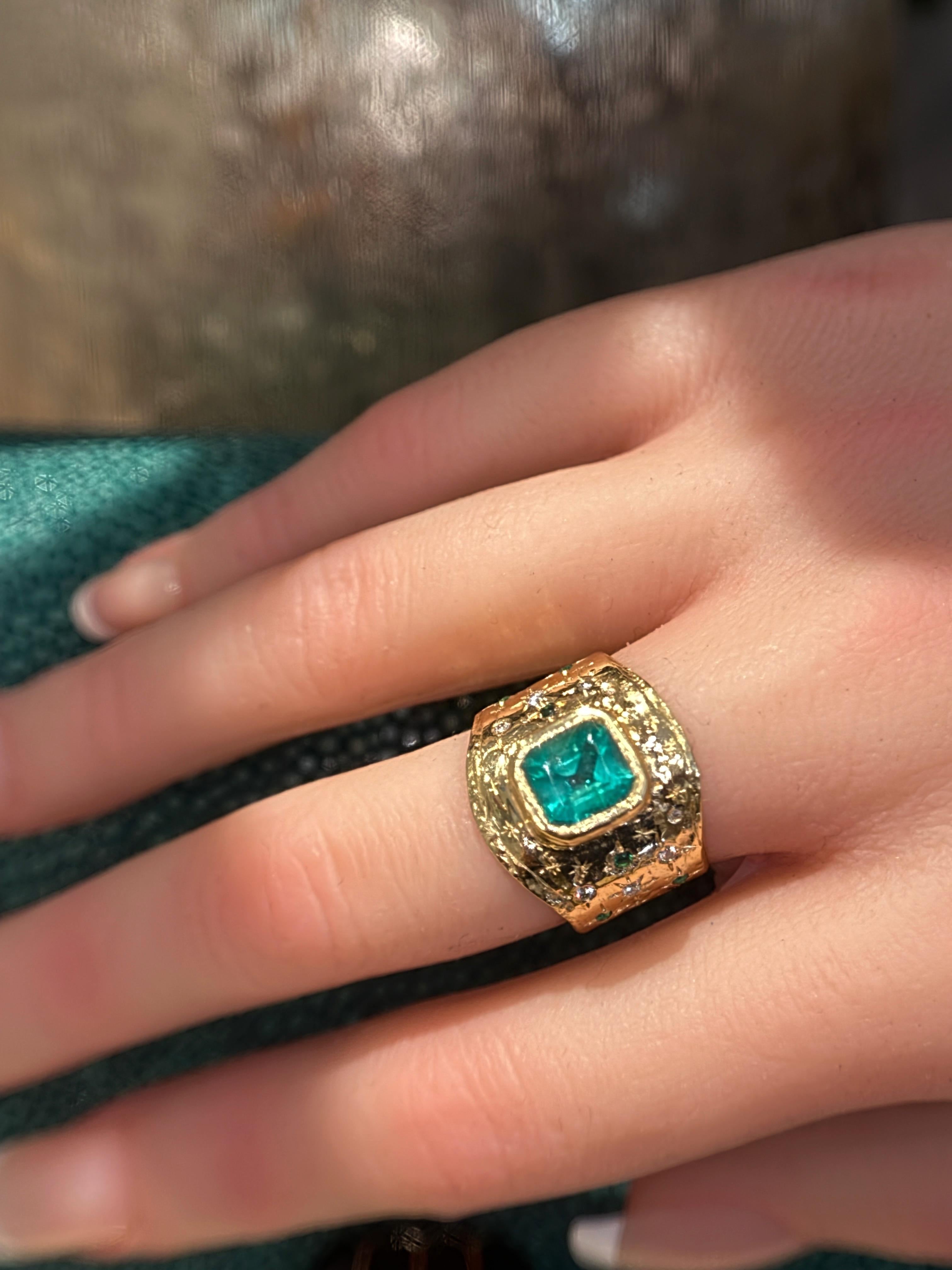 Emerald Cut Leto Lama Colombian Emerald Cigar Ring Band GIA  1.48 Cts  Emeralds and Diamonds For Sale