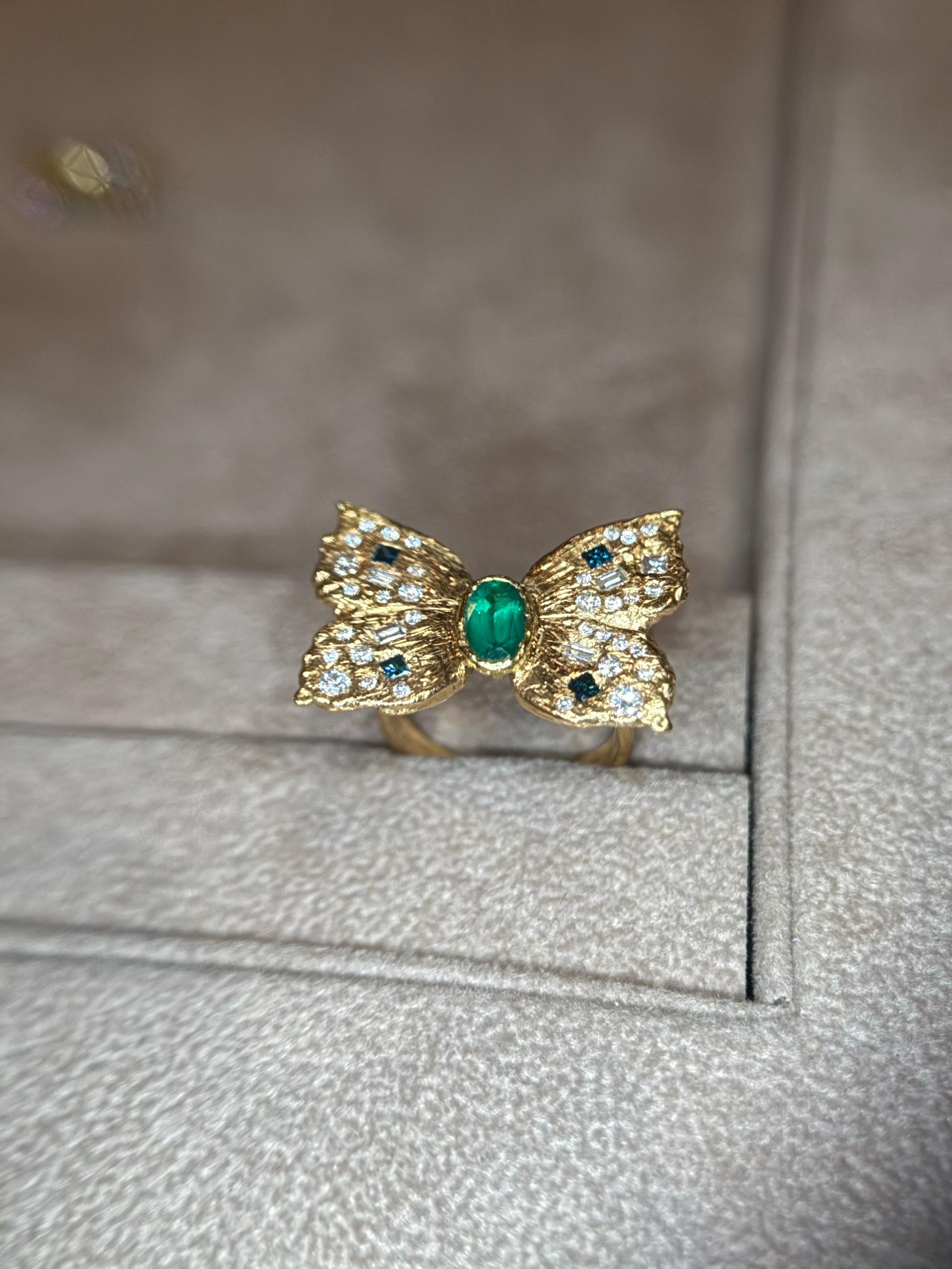 Women's Leto Lama Emerald Butterfly Ring with White and Blue Diamonds 18 Ct Gold