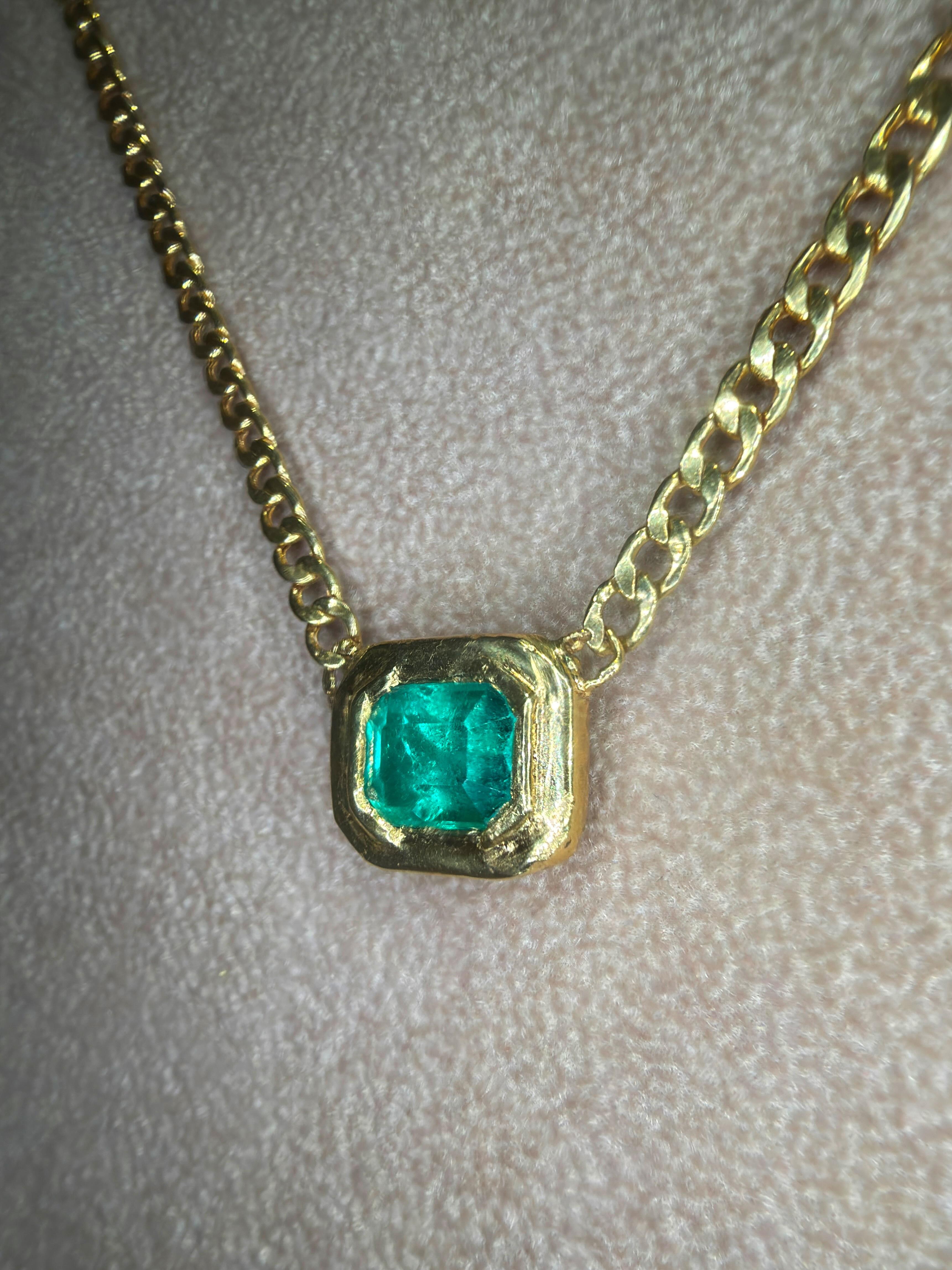 Leto Lama GIA Certified 2.9 Carat Colombian Emerald cuban chain necklace in vendita 8