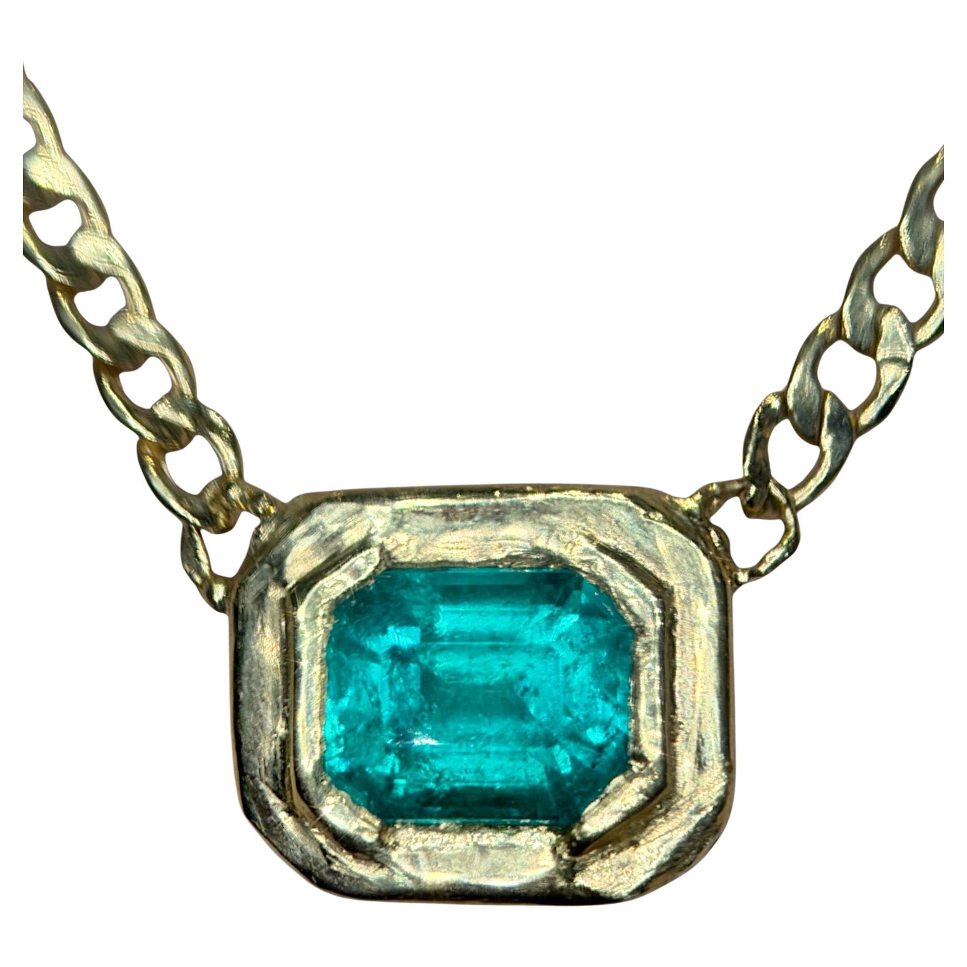 What is a Cuban chain necklace?