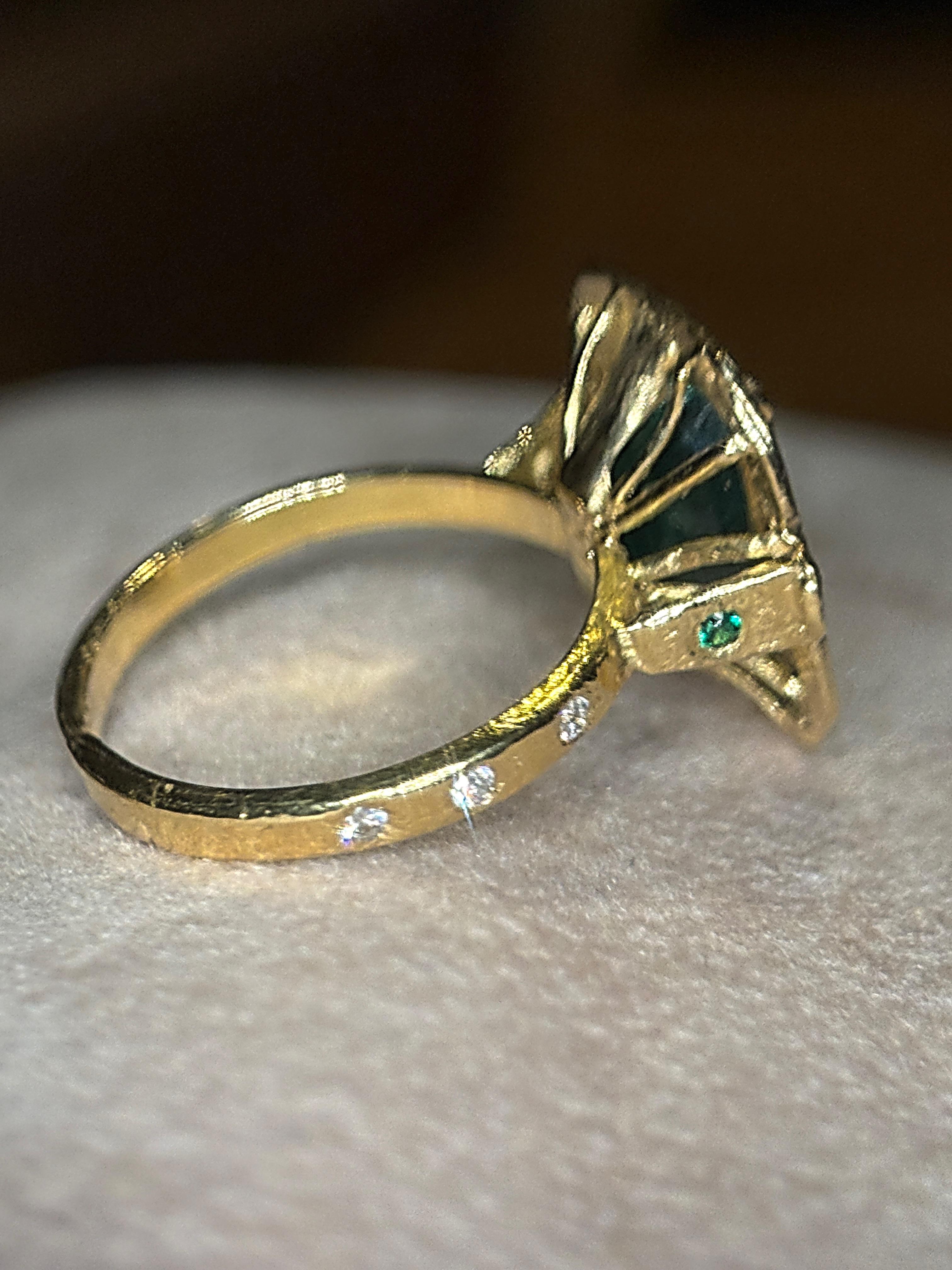 Taille émeraude Leto Lama IGI Certified 4.26 Cts Emerald with diamonds engagement cocktail ring en vente