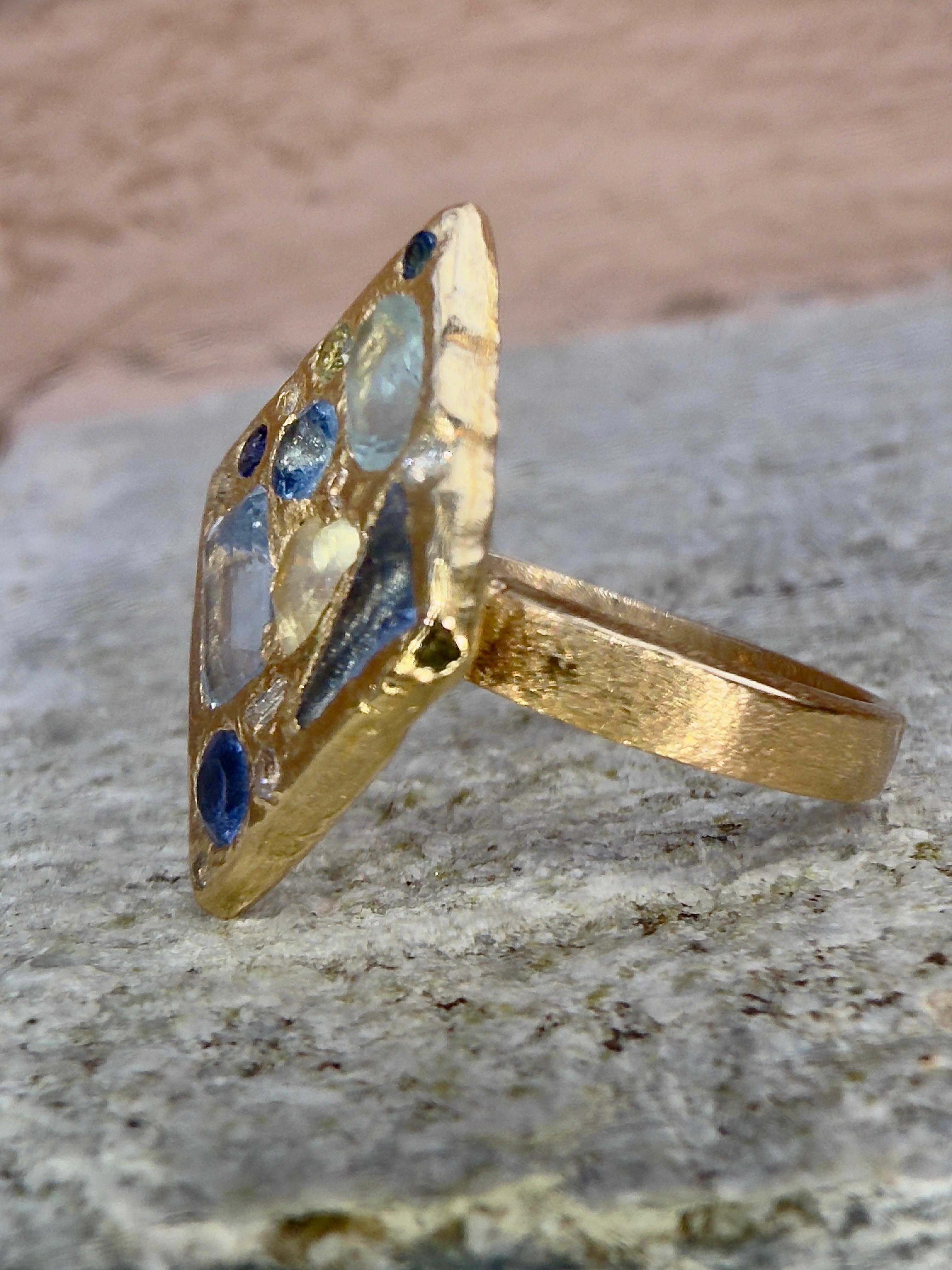 Leto Lama Ocean Inspired Lozenge Abstract Art Ring Sapphires Diamonds 18 Ct Gold For Sale 7