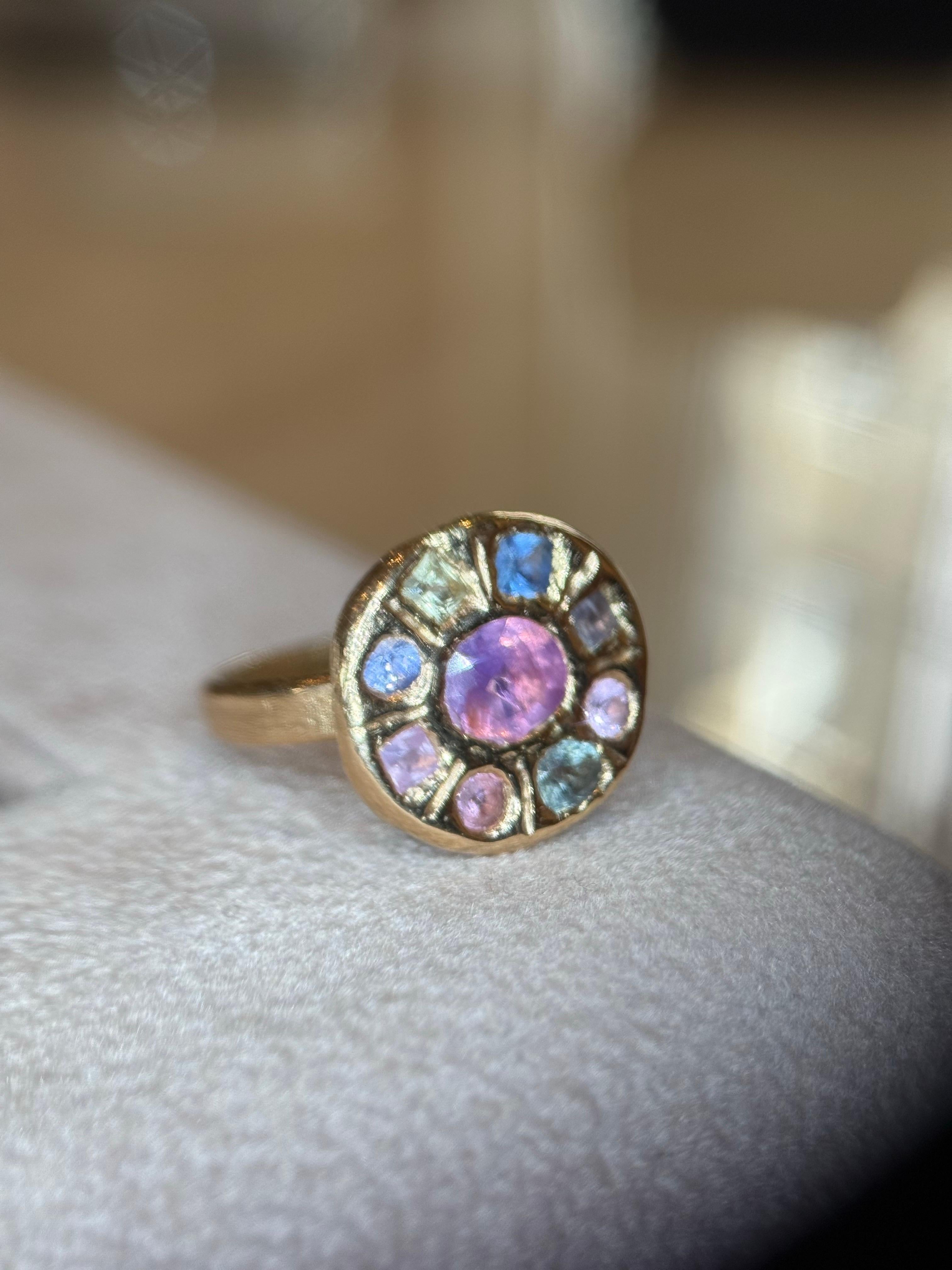 Anello Leto Lama One Of A Kind Abstract Lollipop con zaffiri in oro 18 carati in vendita 7