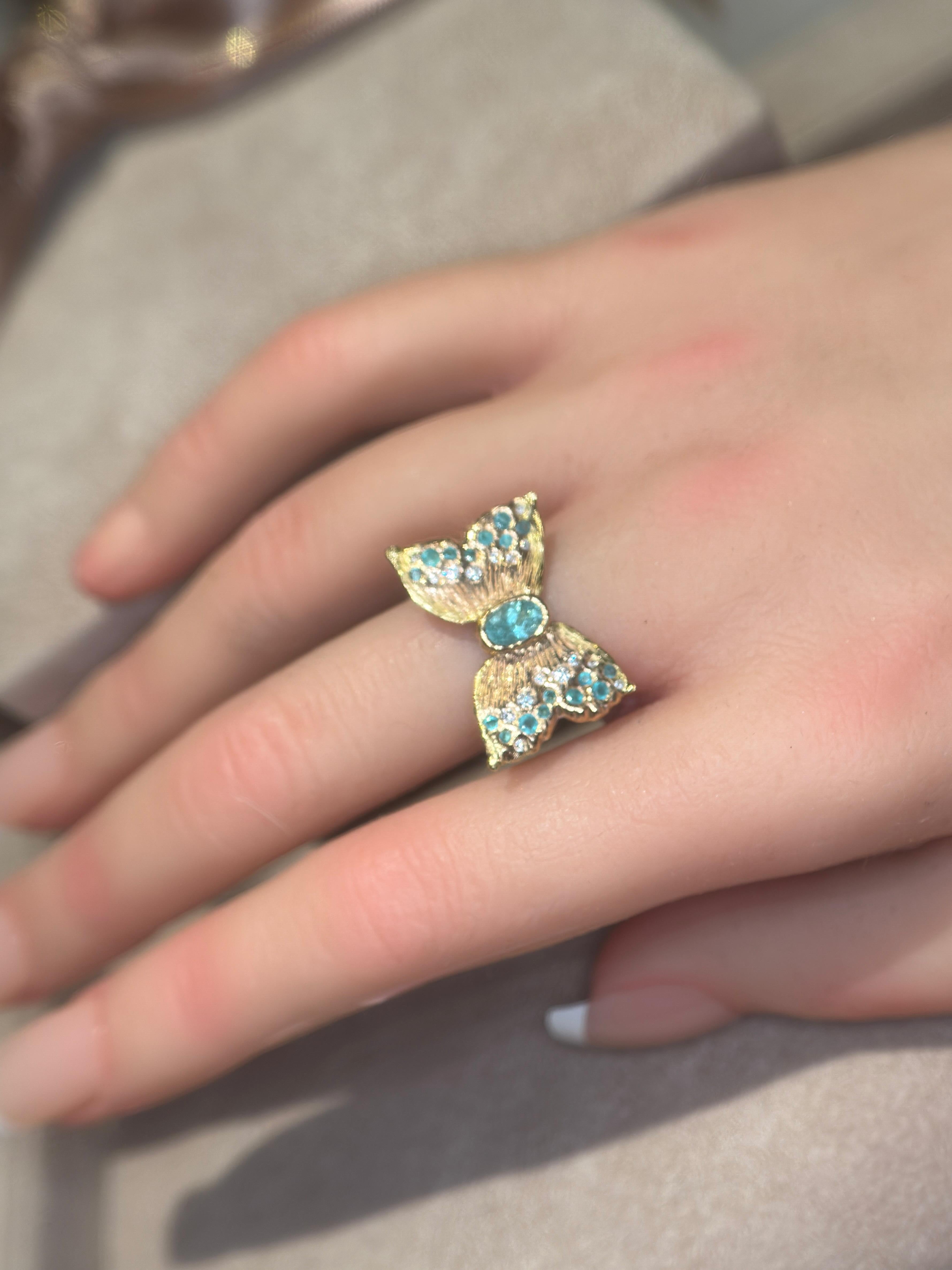 Anello da cocktail con farfalla blu neon e diamanti in oro 18 carati Leto Lama Paraibas in vendita 4