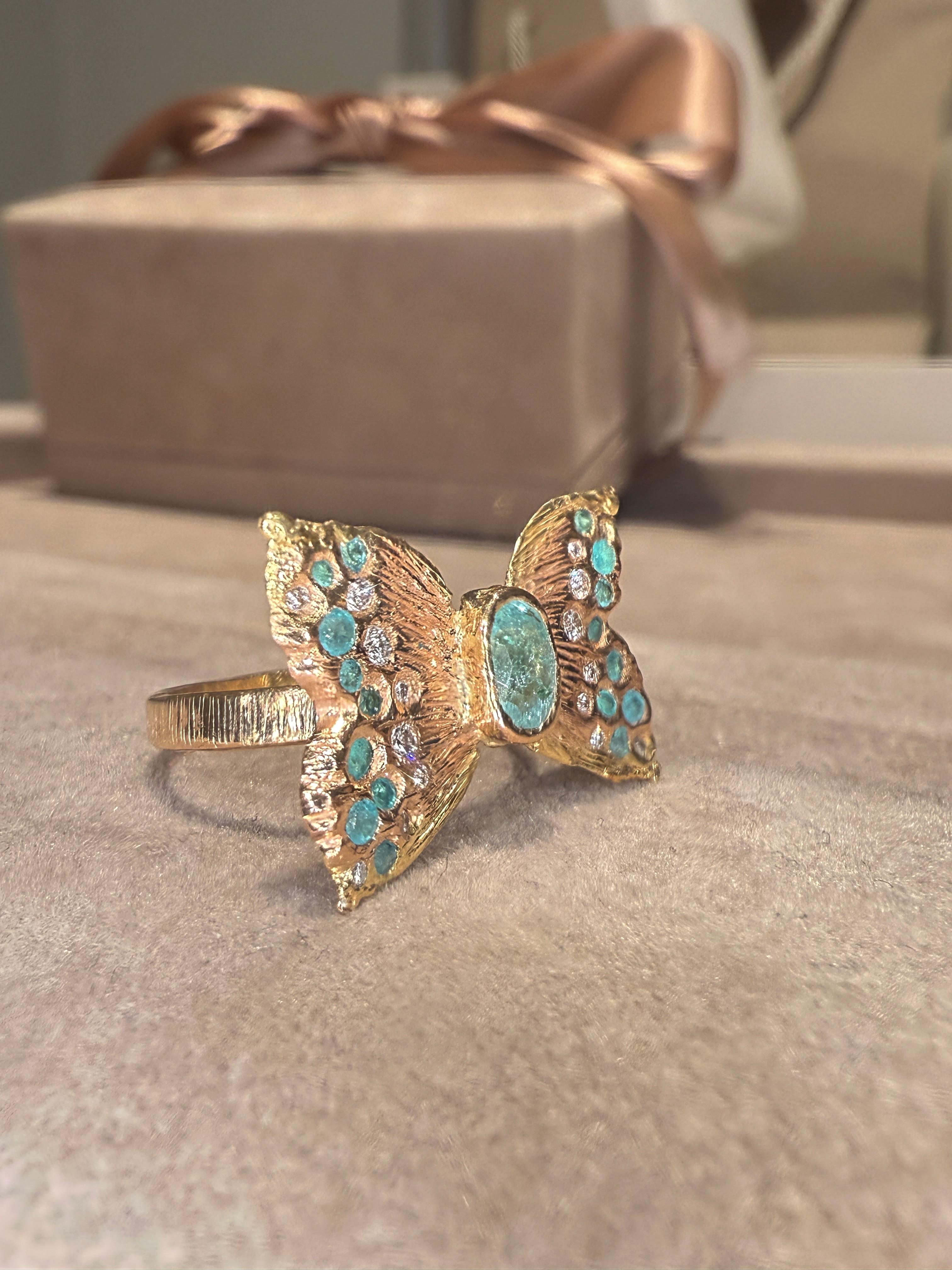 Anello da cocktail con farfalla blu neon e diamanti in oro 18 carati Leto Lama Paraibas in vendita 14