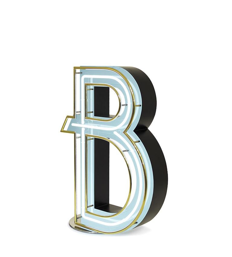 Letter B Graphics Lamps  In New Condition For Sale In Saint-Ouen, FR