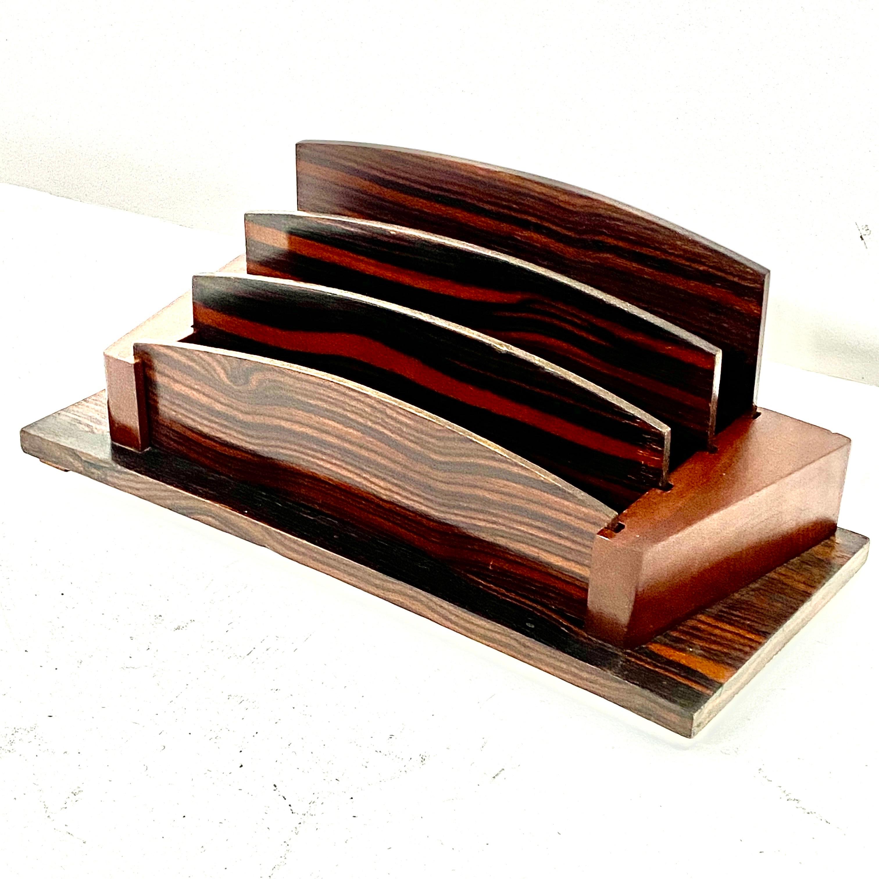 This letter holder is in Wood. It has been done in France, Circa 1940.