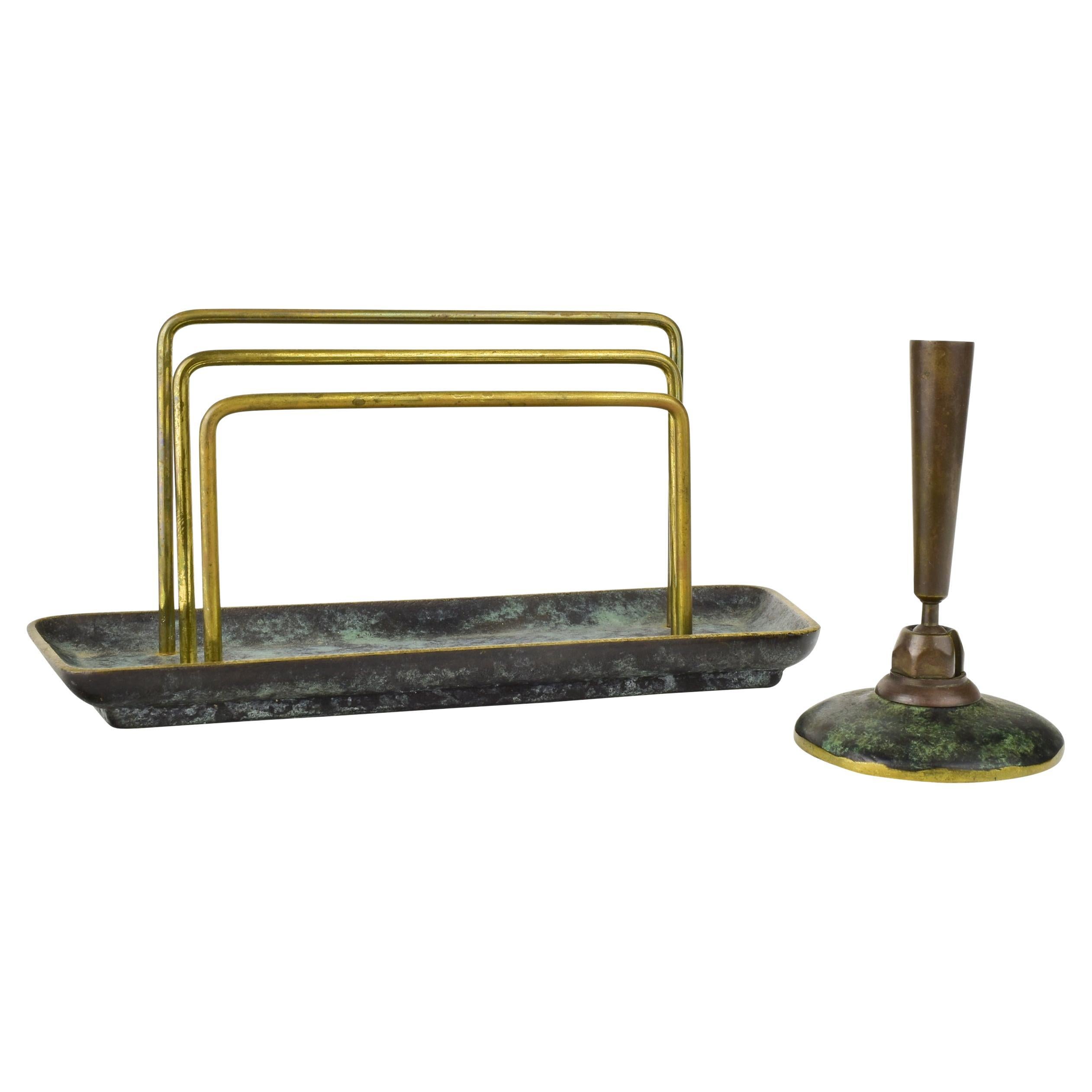 What is a pen holder called?