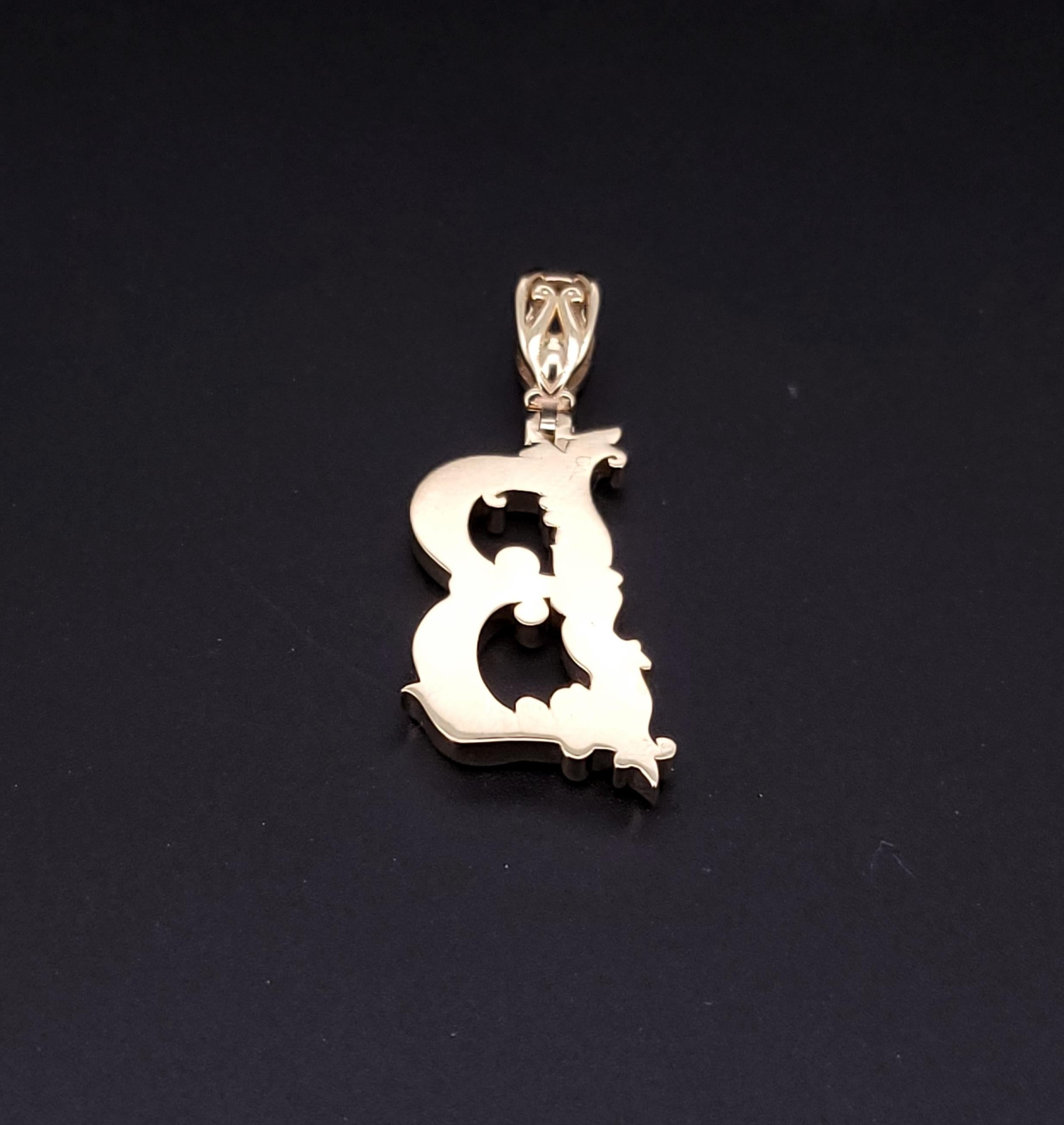 Pendentif lettre B en or jaune 14 carats  diamants  style victorien Unisexe en vente