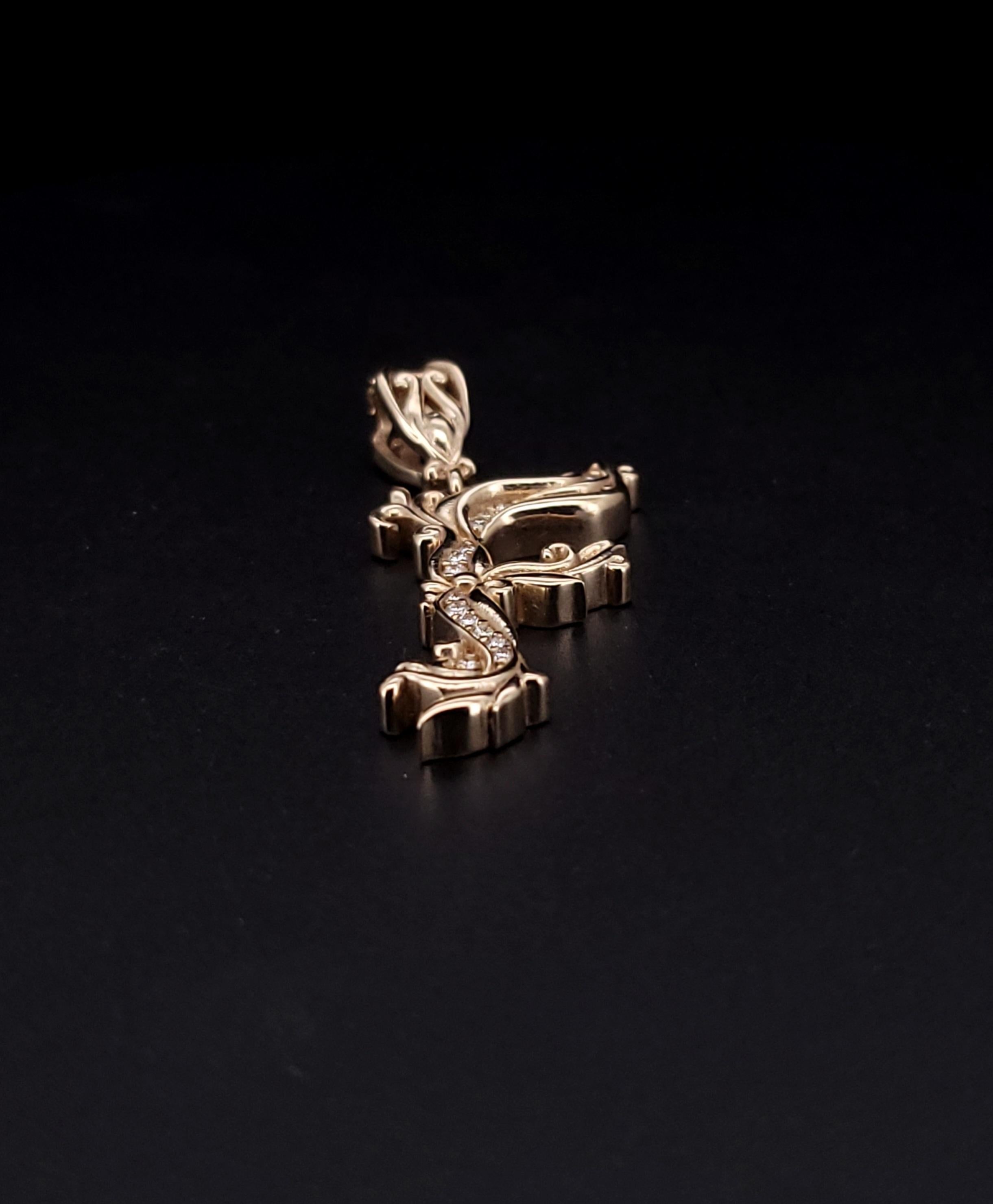 Pendentif lettre 