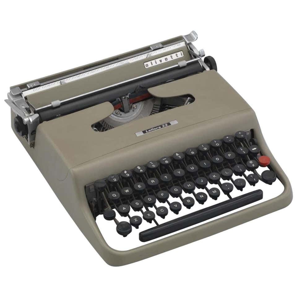 Lettera “Lettera 22” Portable Typewriter by Marcello Nizzoli, 1952 at 1stDibs