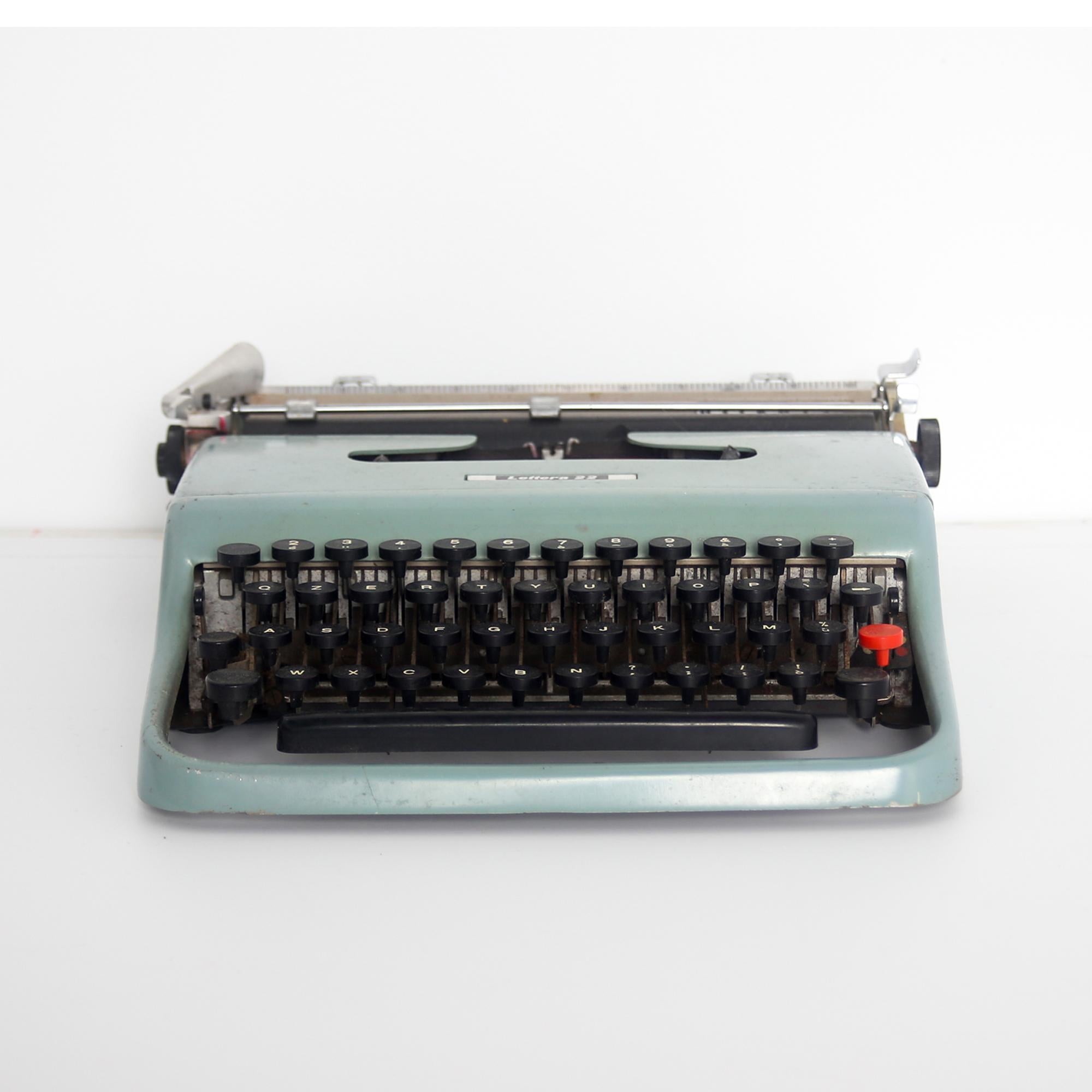 Original-Schreibmaschine von Nizzoli für Olivetti:: in perfektem Zustand.