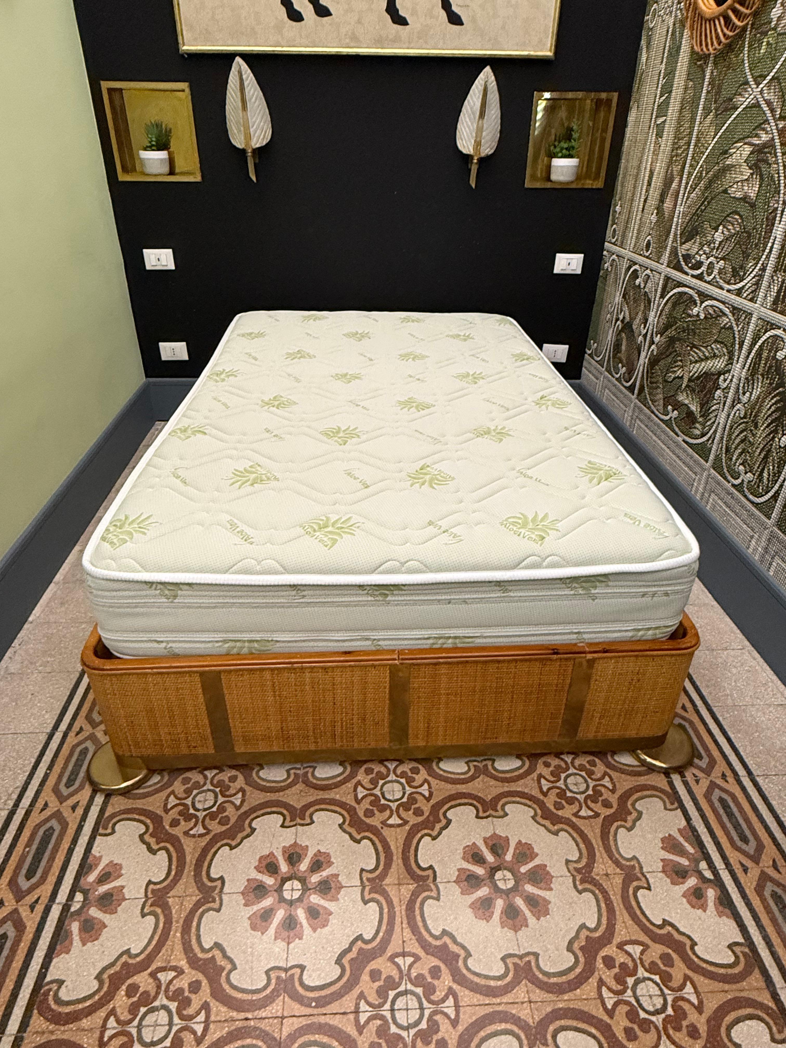 Lit français en bambou et laiton 1970 Italie en vente 4