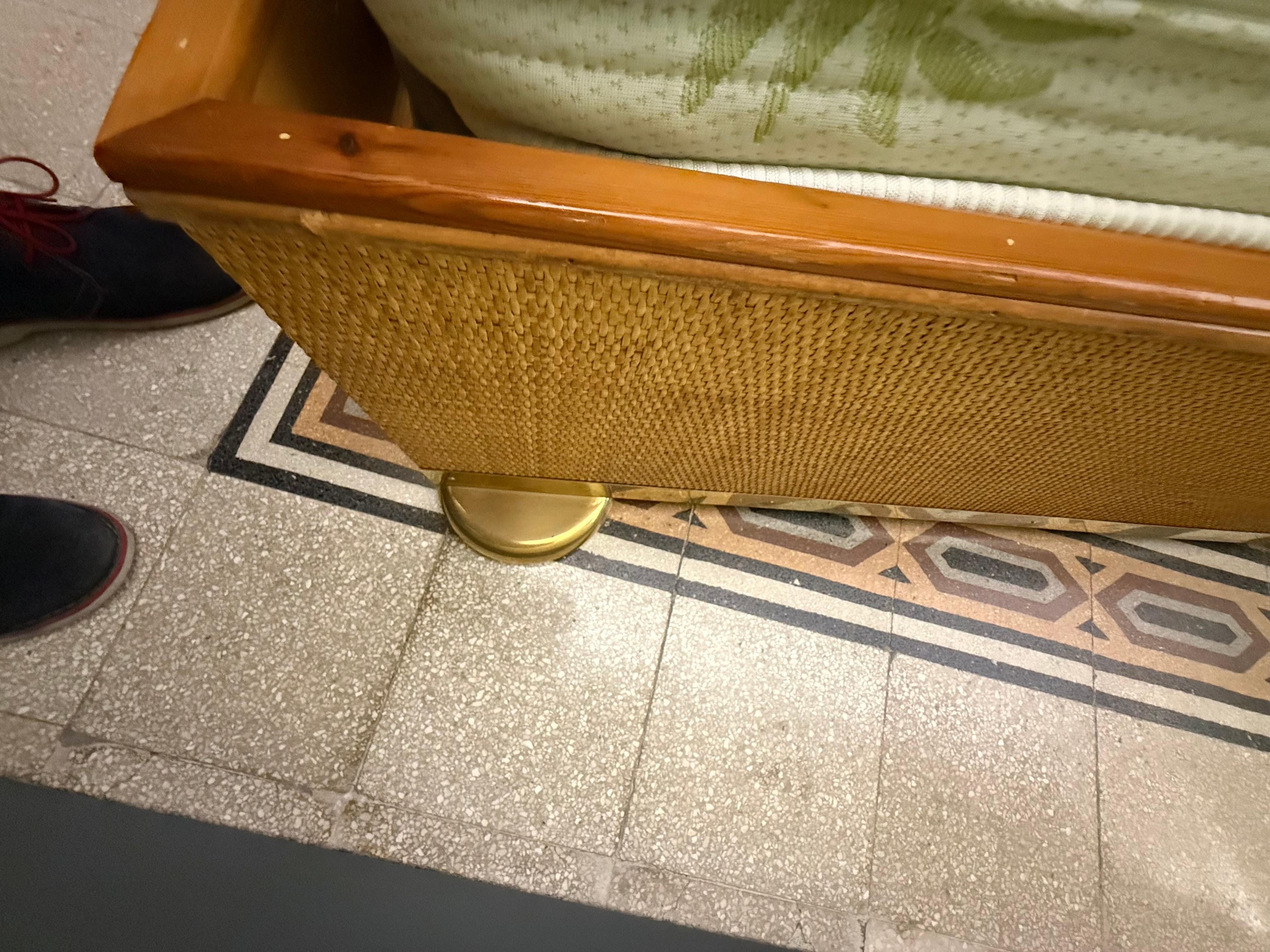 Mid-Century Modern Lit français en bambou et laiton 1970 Italie en vente