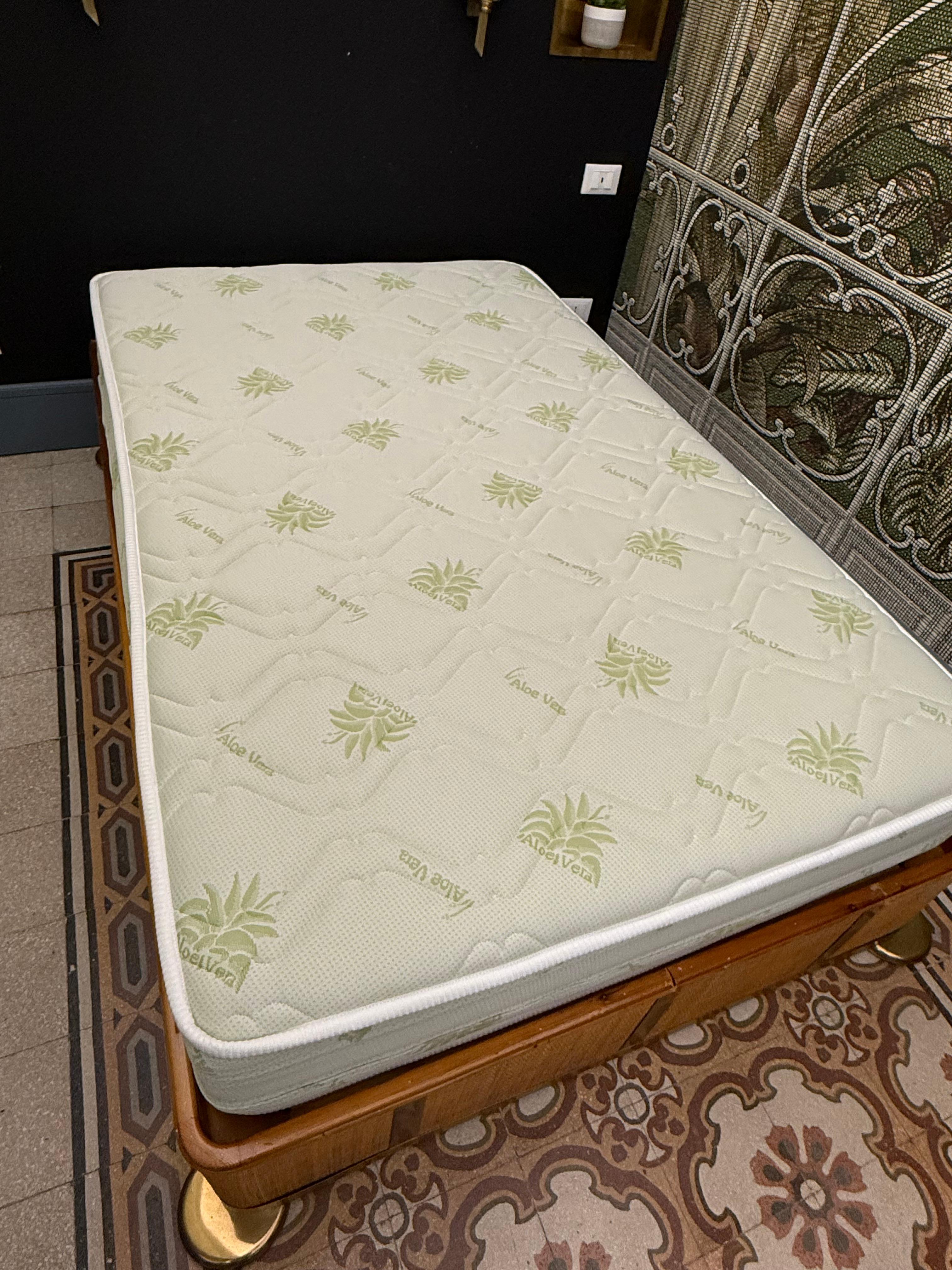 Lit français en bambou et laiton 1970 Italie en vente 1