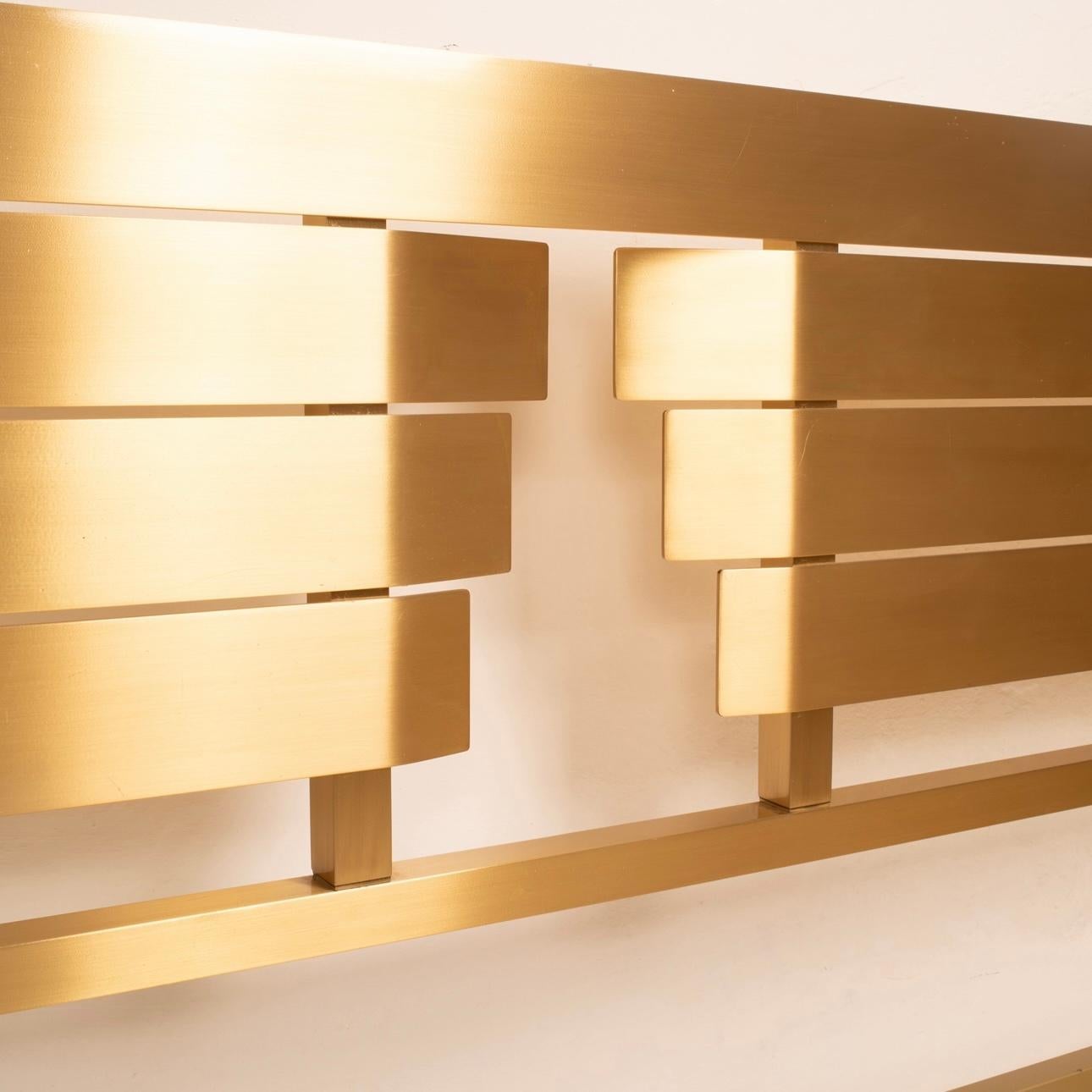 Brass Armonia Bed Frame by Luciano Frigerio for Frigerio di Desio, 1976 For Sale