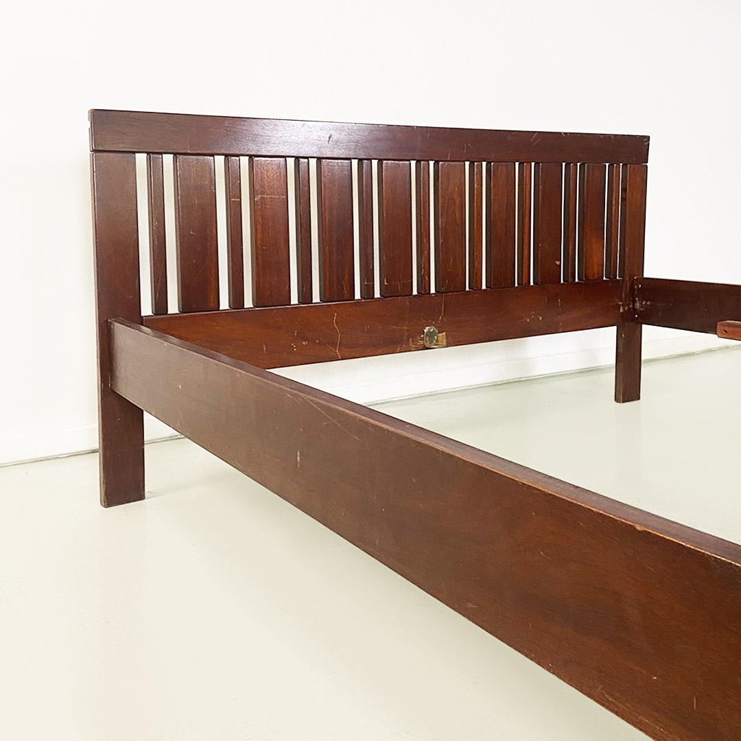 Mid-20th Century Califfo bed in solid wood by Ettore Sottsass for Poltronova, ca. 1960. For Sale