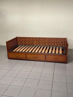 Letto con cassetti anni '60 di Tito Agnoli per Mobilia, Italia