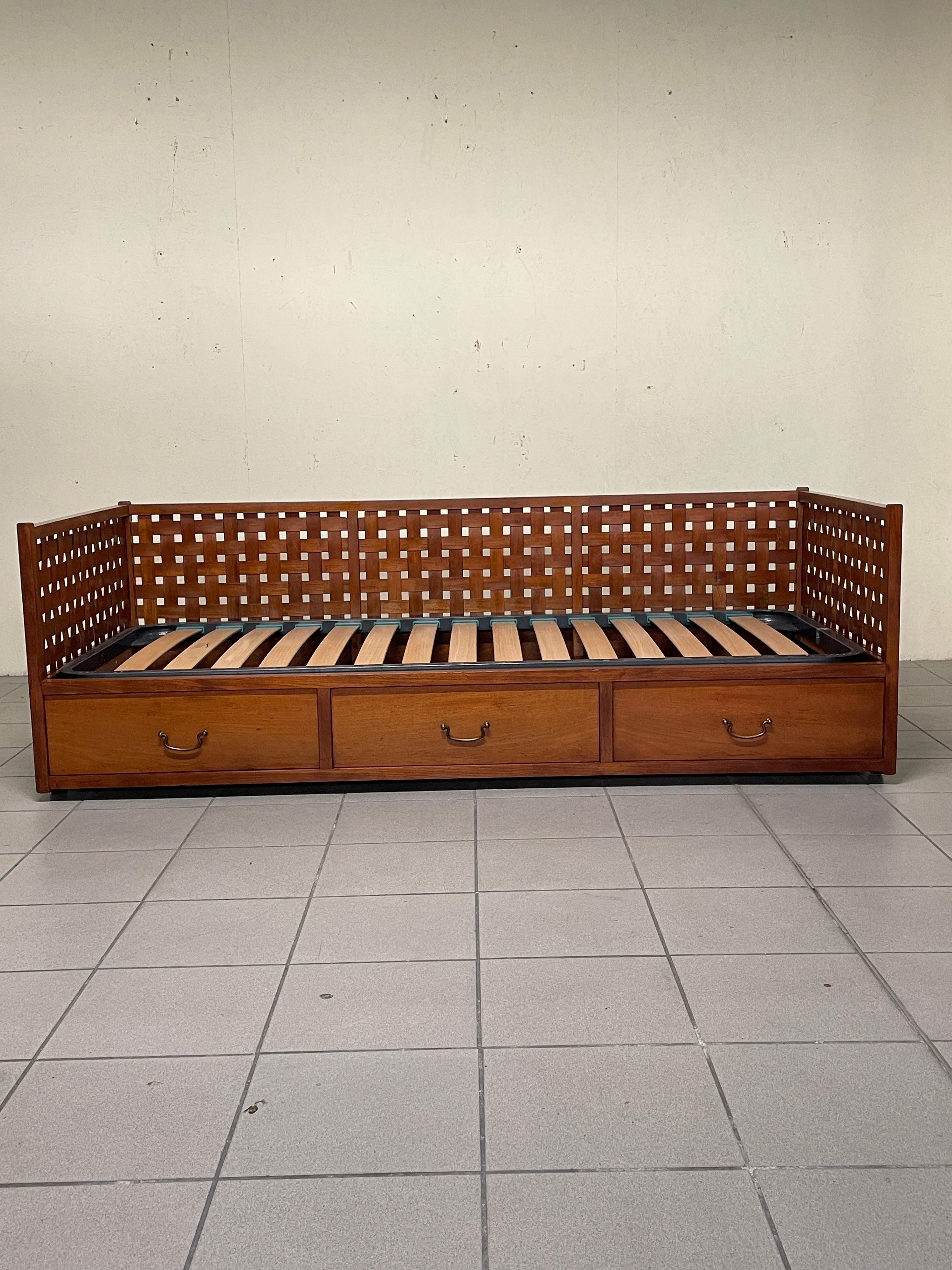 European Lit à tiroirs des années 1960 par Tito Agnoli pour Mobilia, Italie en vente