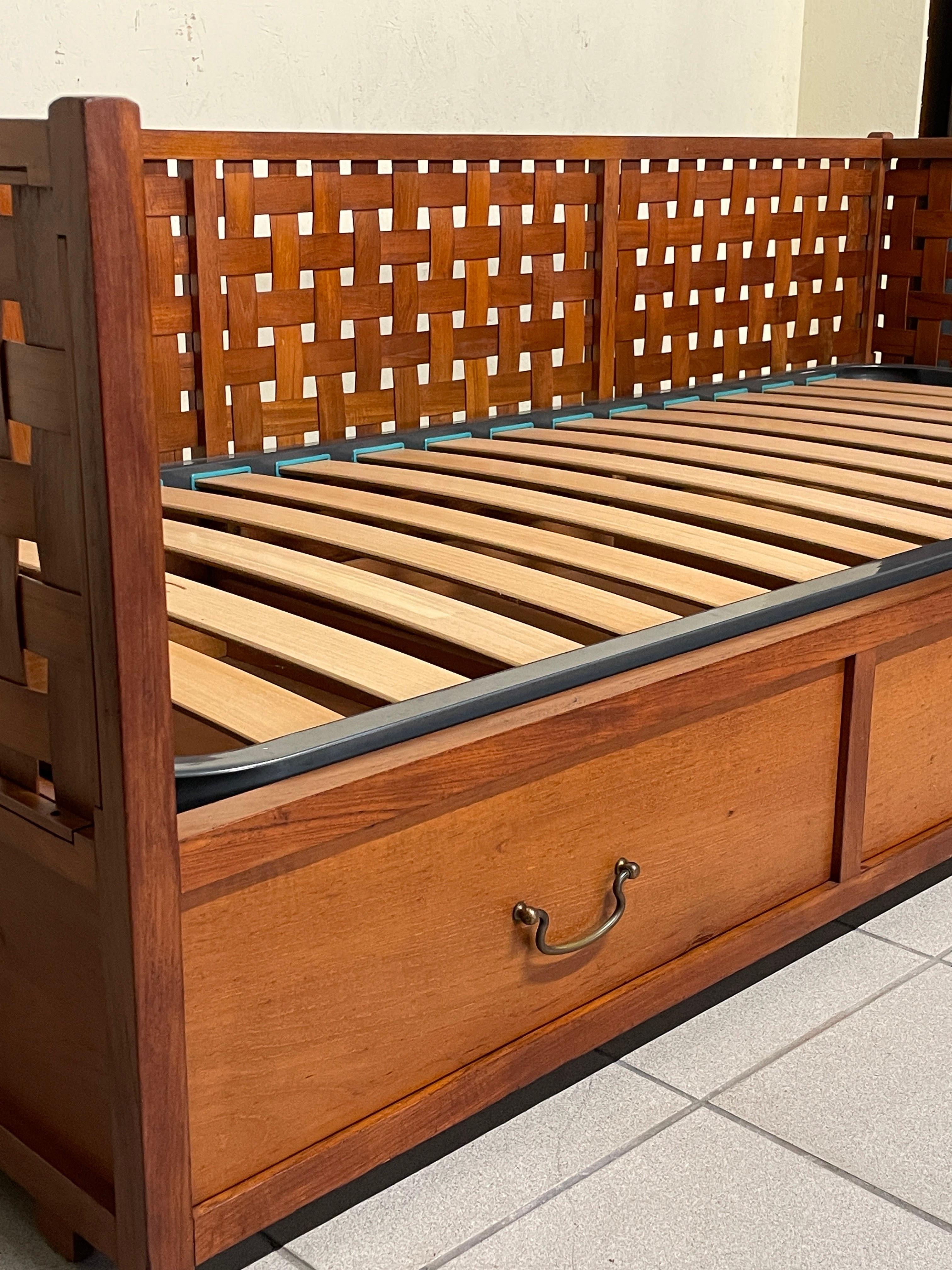 Mid-20th Century Lit à tiroirs des années 1960 par Tito Agnoli pour Mobilia, Italie en vente