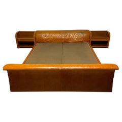 Bed with bedside tables from the 1970s by Luigi Massoni for Poltrona Frau