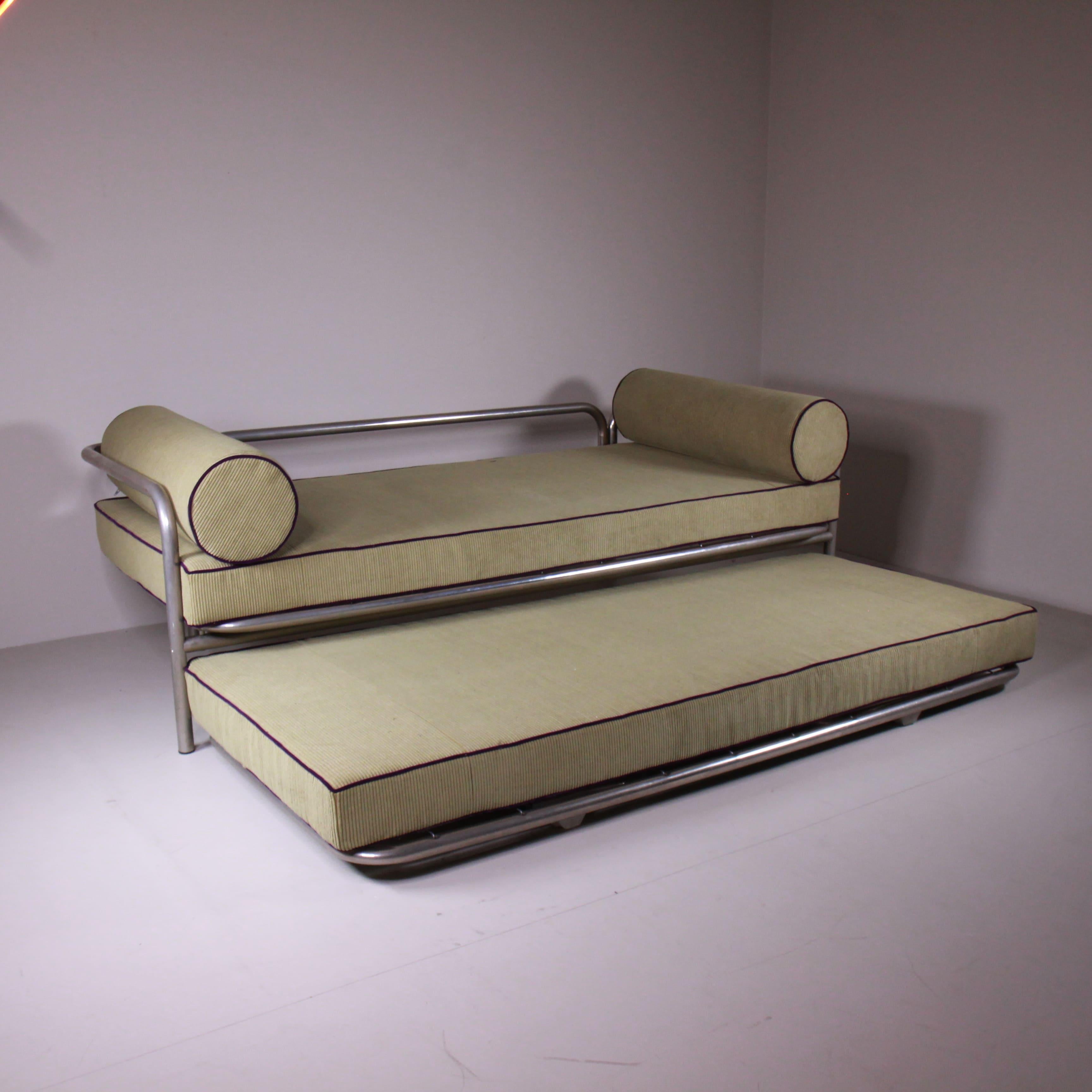 Space Age Letto - Daybed Locus Solus di Gae Aulenti, 1960 For Sale