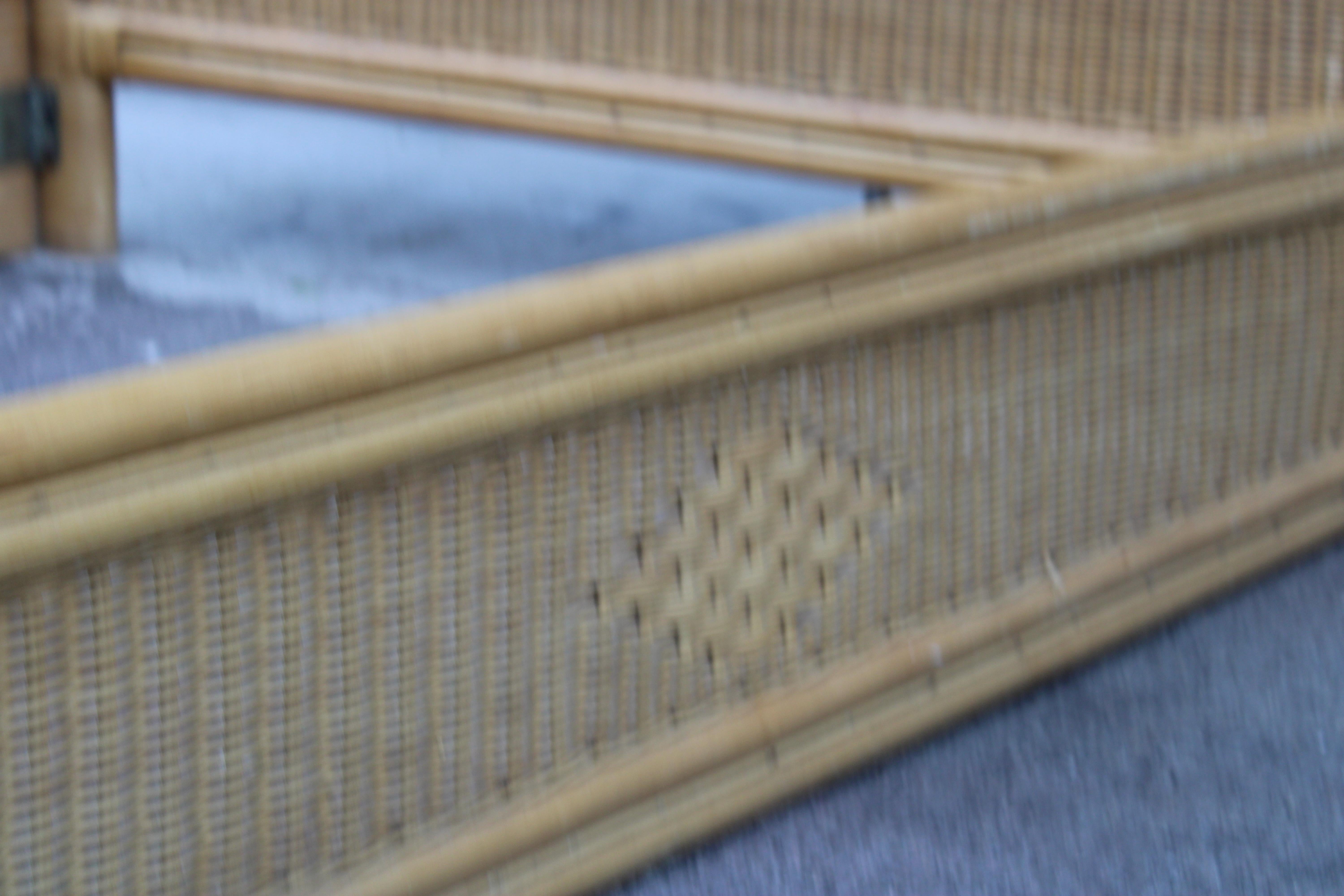 Lit italien en bambou et osier 1970 Tommaso Barbi Design en vente 1