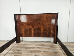 Art Deco double bed in mahogany burl with ebonized profiles, 1930s