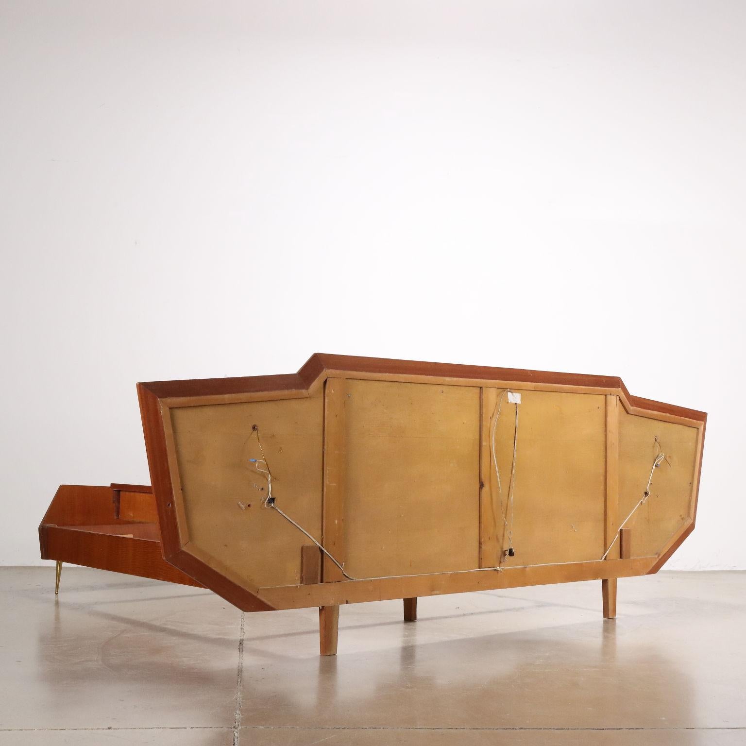 Doppelbett mit Nachttischchen, 1950-60er Jahre im Angebot 3