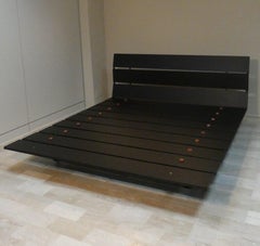 Letto Matrimoniale Flou Tadao by Vico Magistretti per Flou - Italia '90