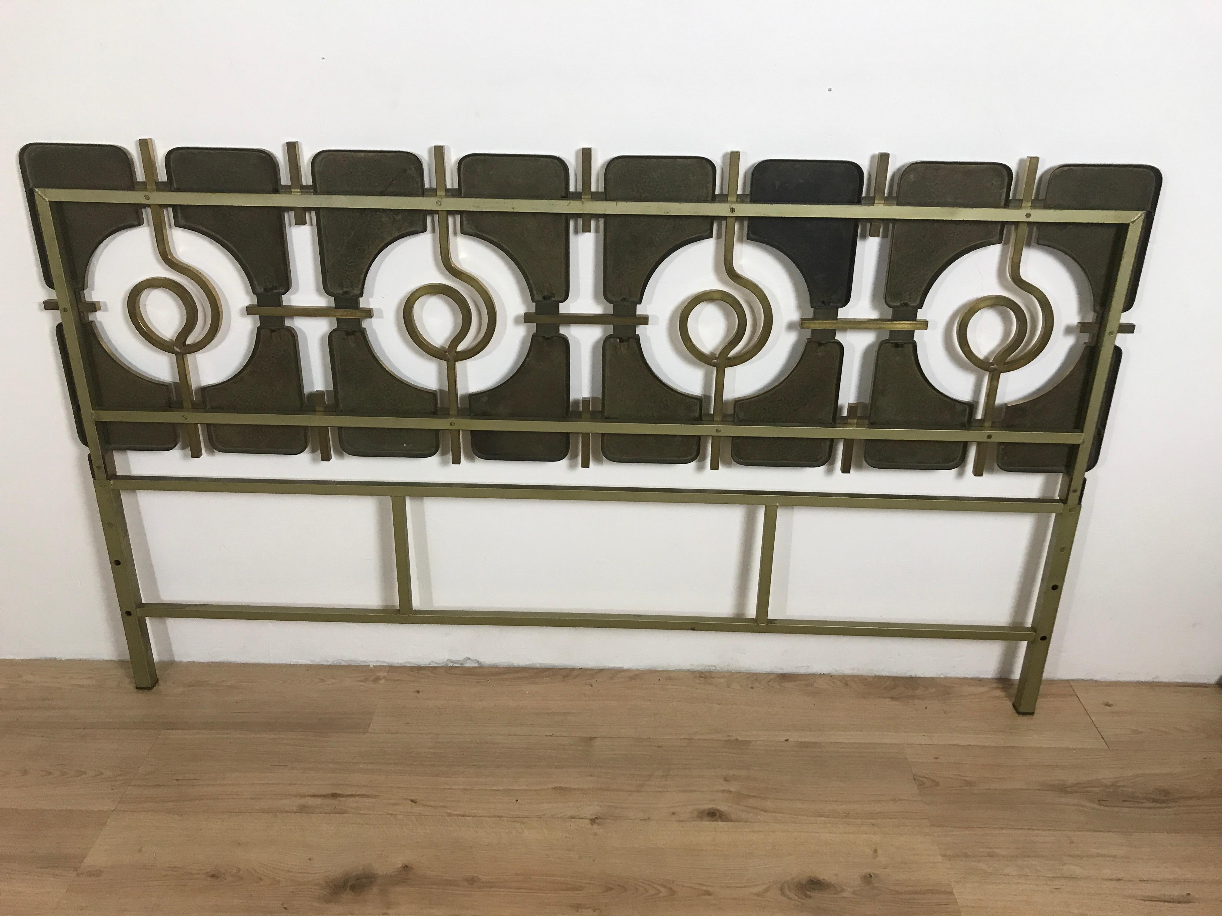 Italian Double Bed in Brass by Luciano Frigerio. Italy 1970 For Sale