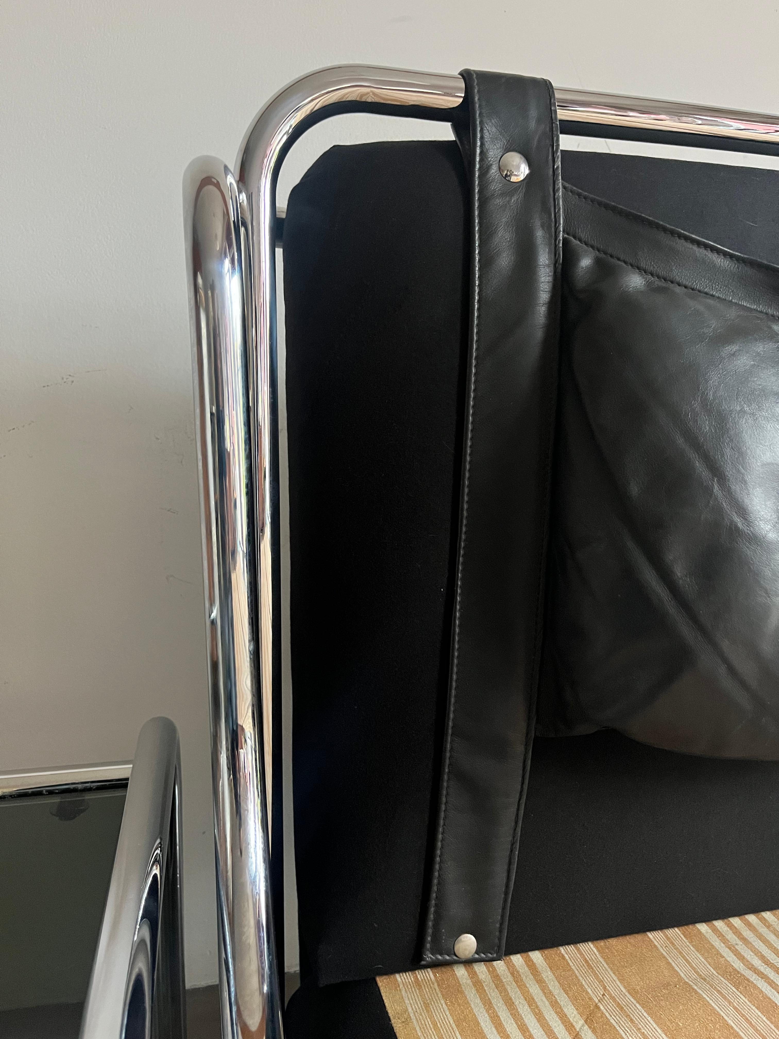 Letto con comodini - mod. Stringa design Gae Aulenti per Poltronova 7