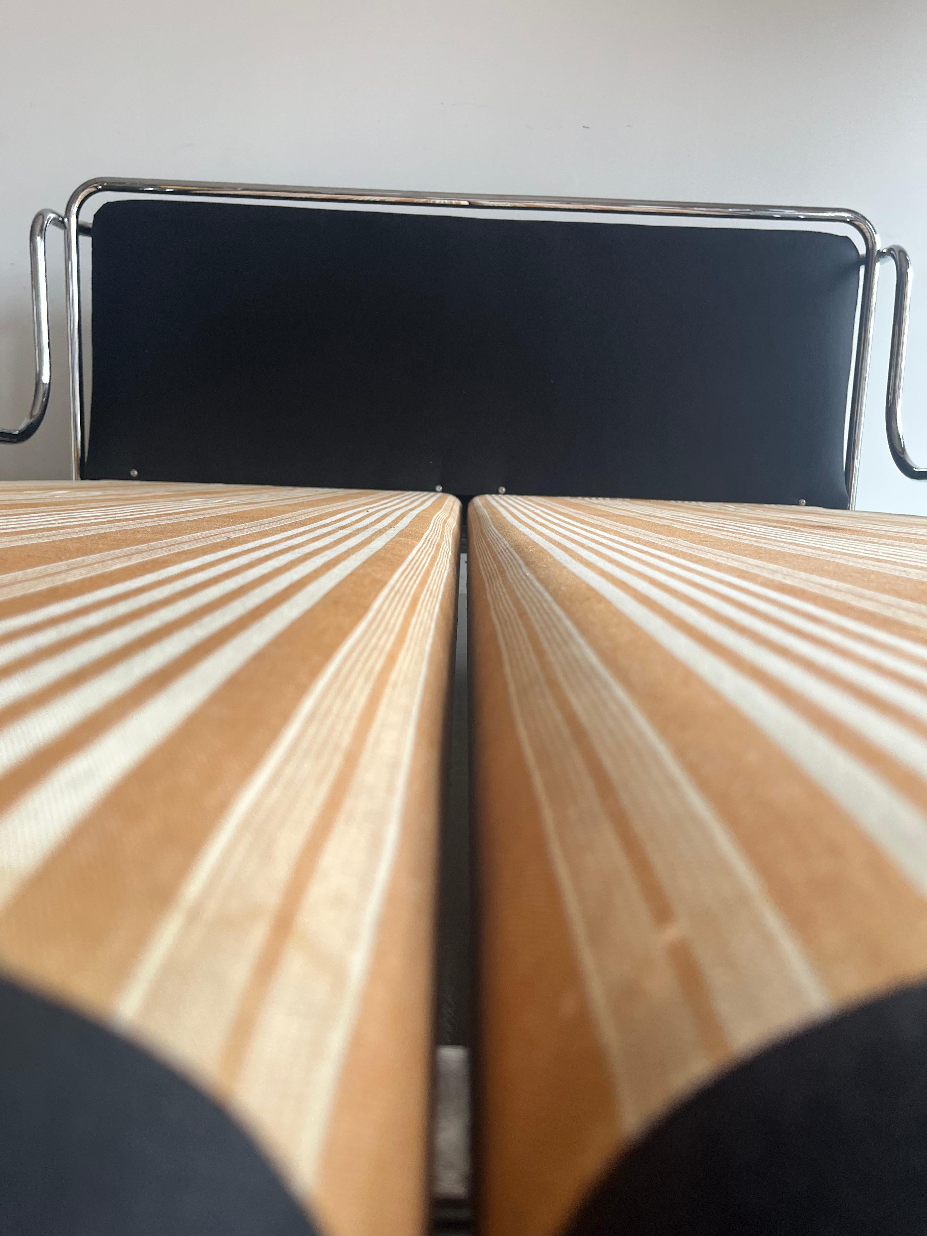 Metal Letto con comodini - mod. Stringa design Gae Aulenti per Poltronova