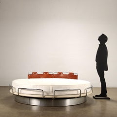 70s Round Bed