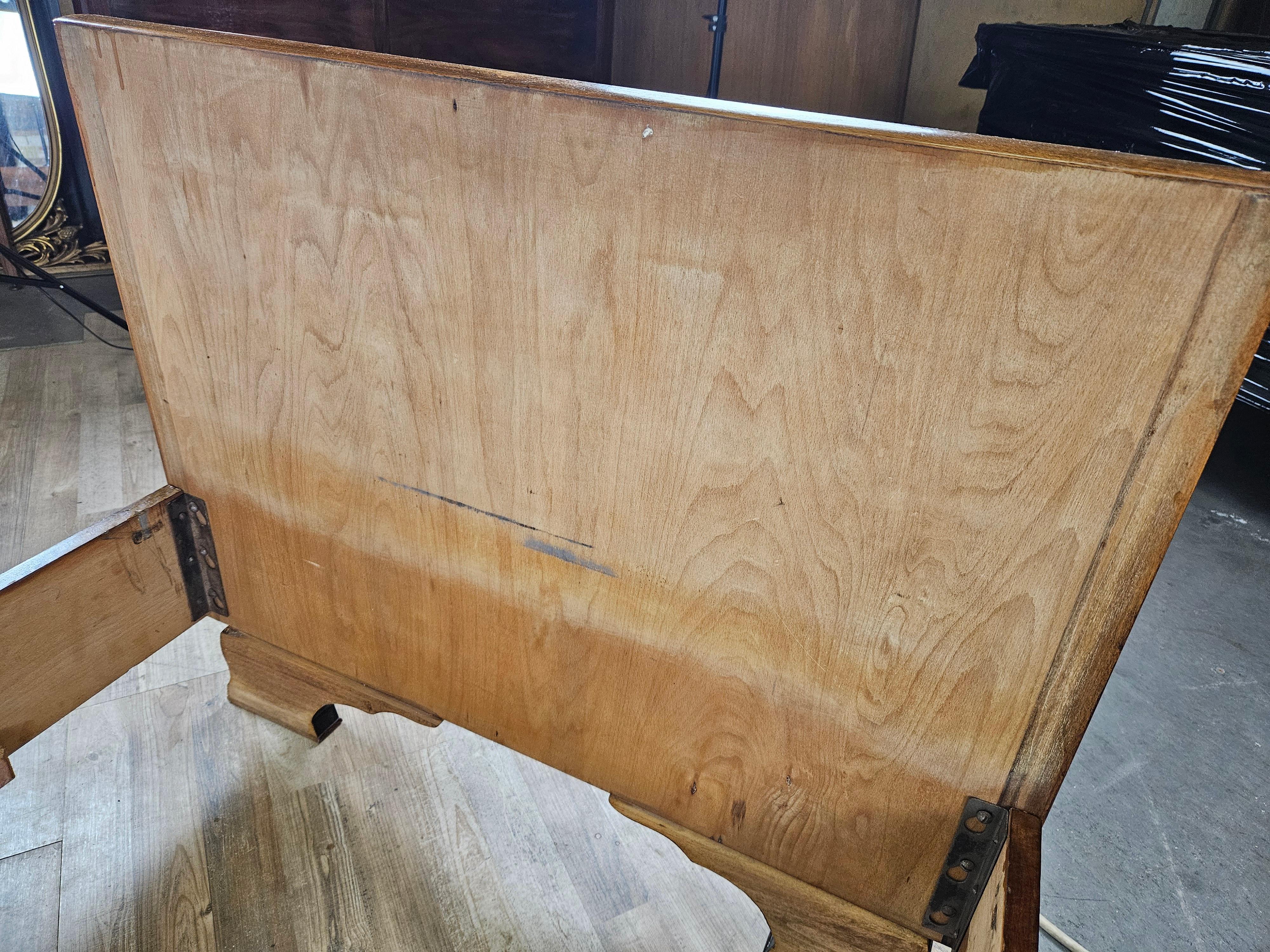 Art Deco single bed in walnut For Sale 6